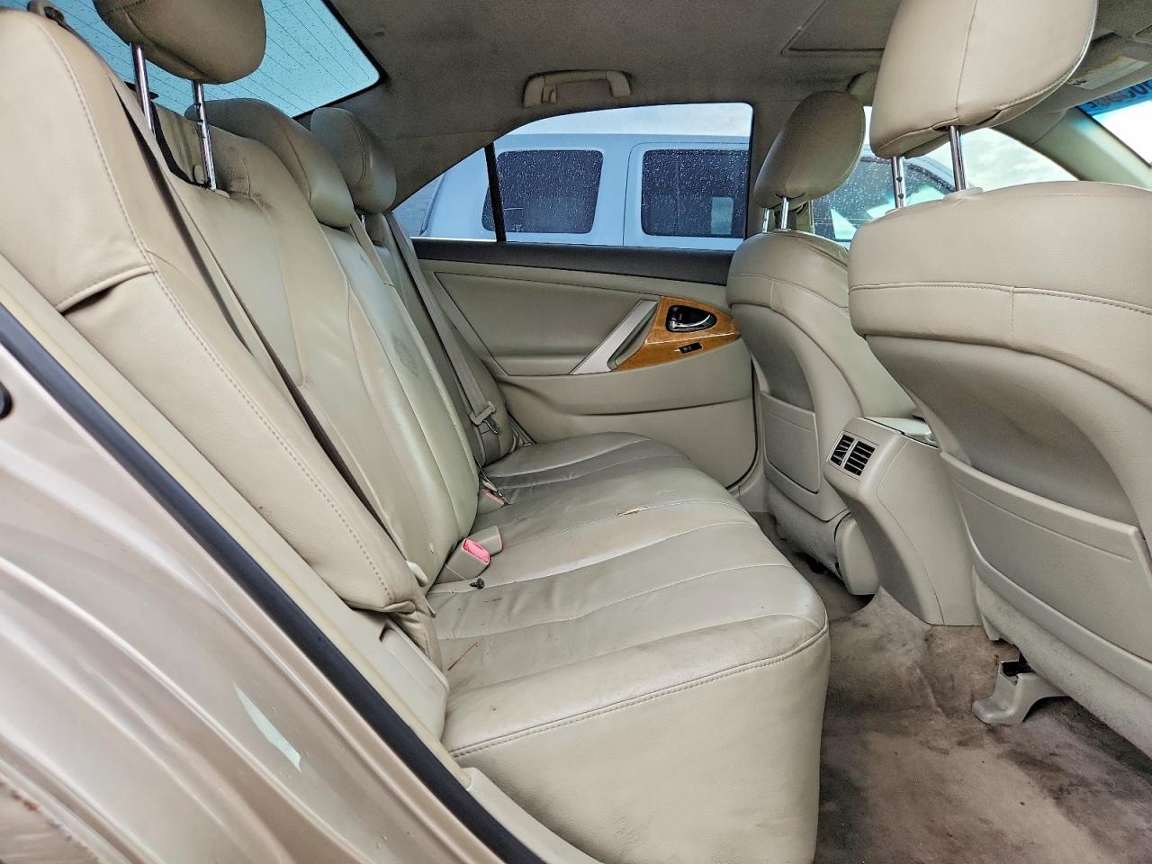2007 Toyota Camry Xle V6 Beige vin: JTNBK46K573025645