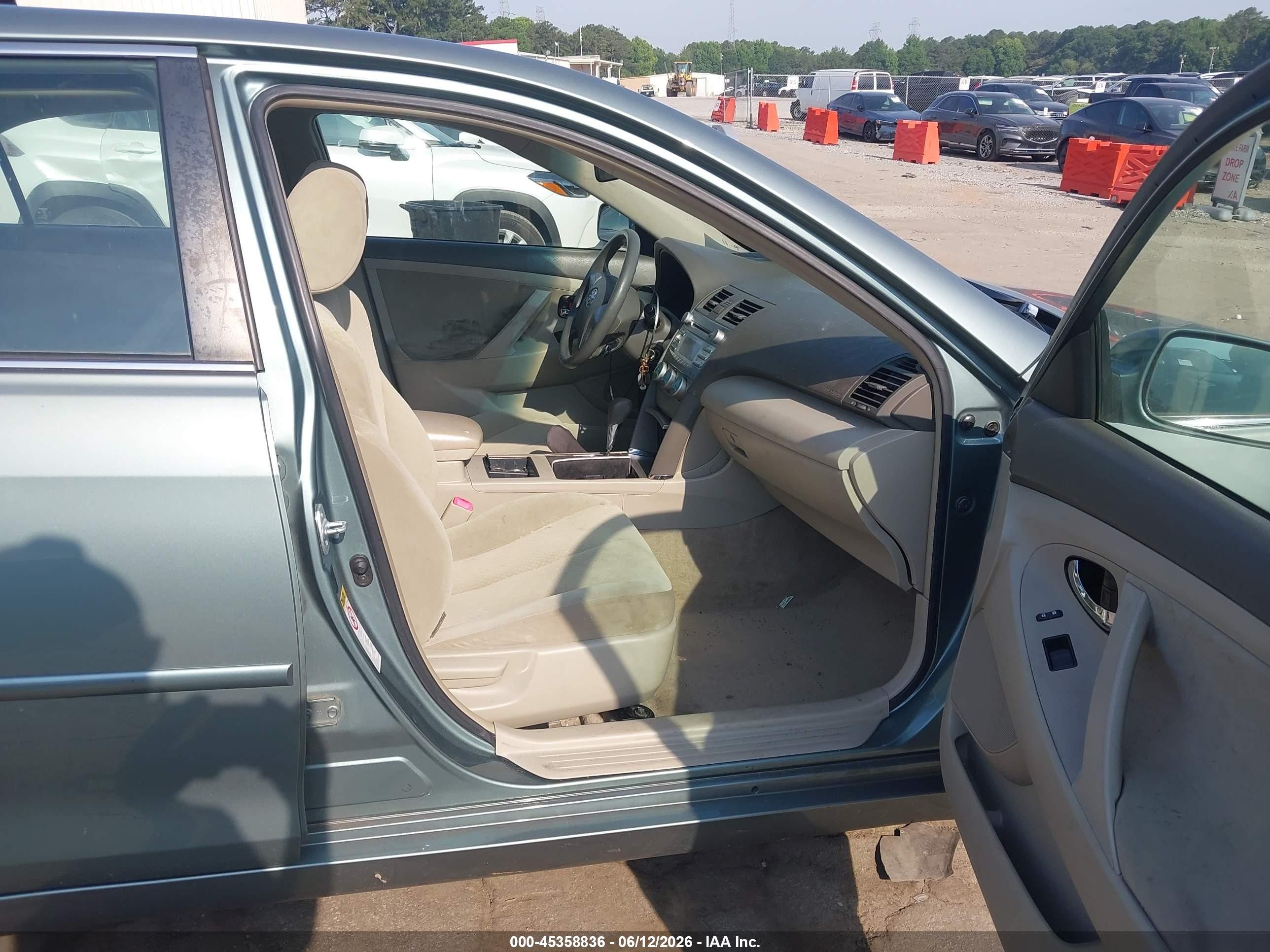 2007 Toyota Camry Le V6 Бирюзовый vin: JTNBK46K573026598