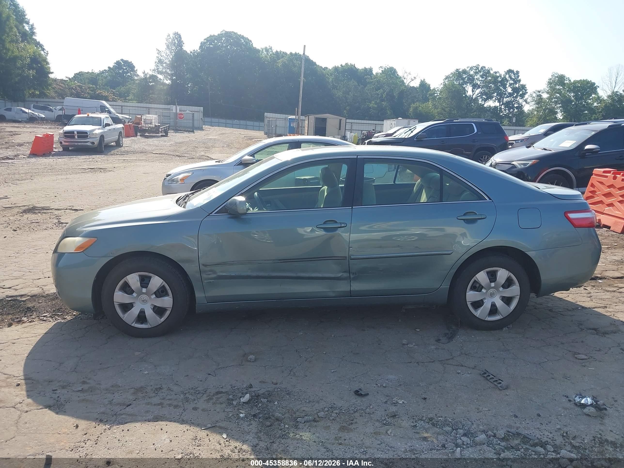 2007 Toyota Camry Le V6 Бирюзовый vin: JTNBK46K573026598