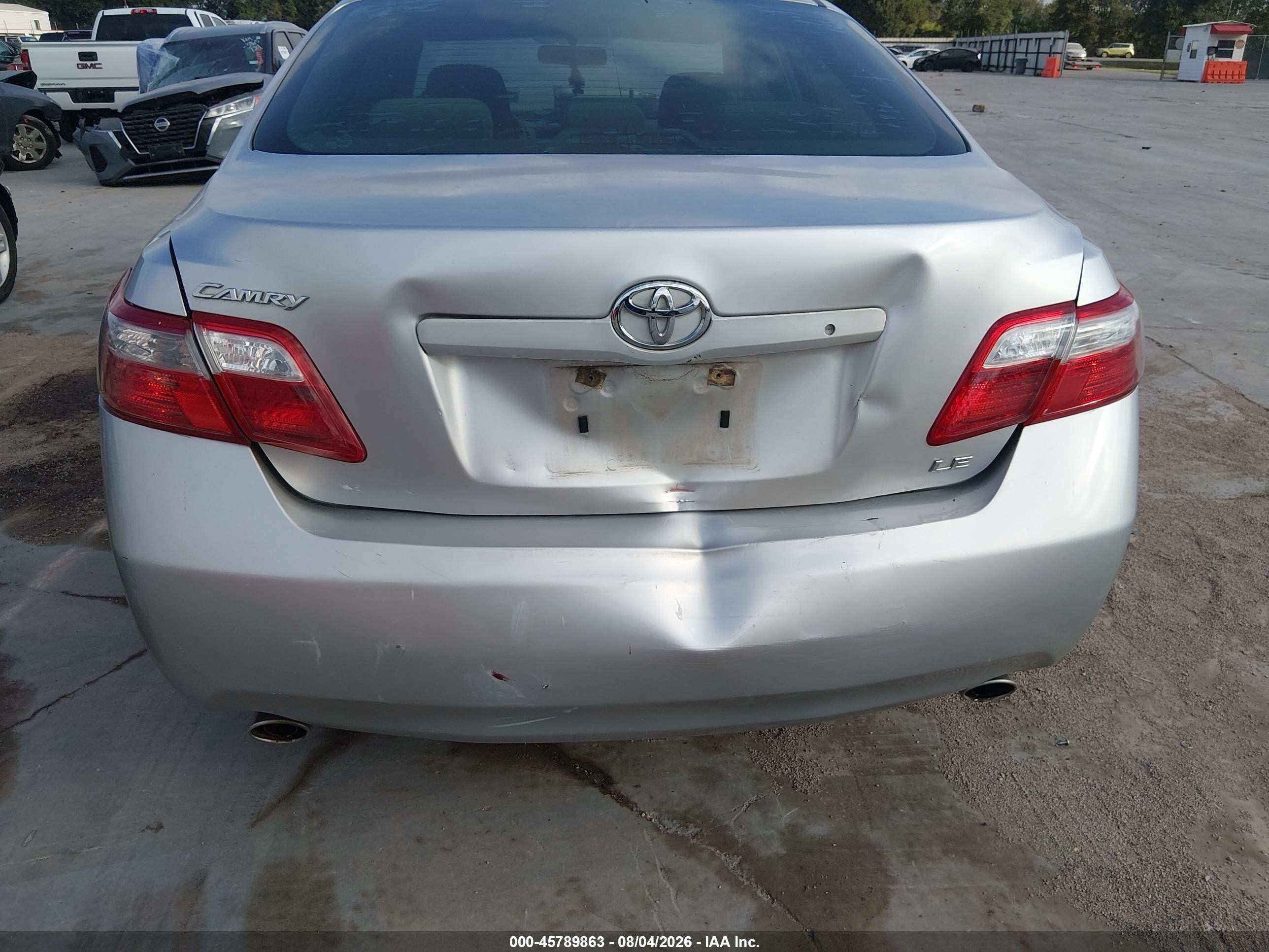 2008 Toyota Camry Le Silver vin: JTNBK46K583036775