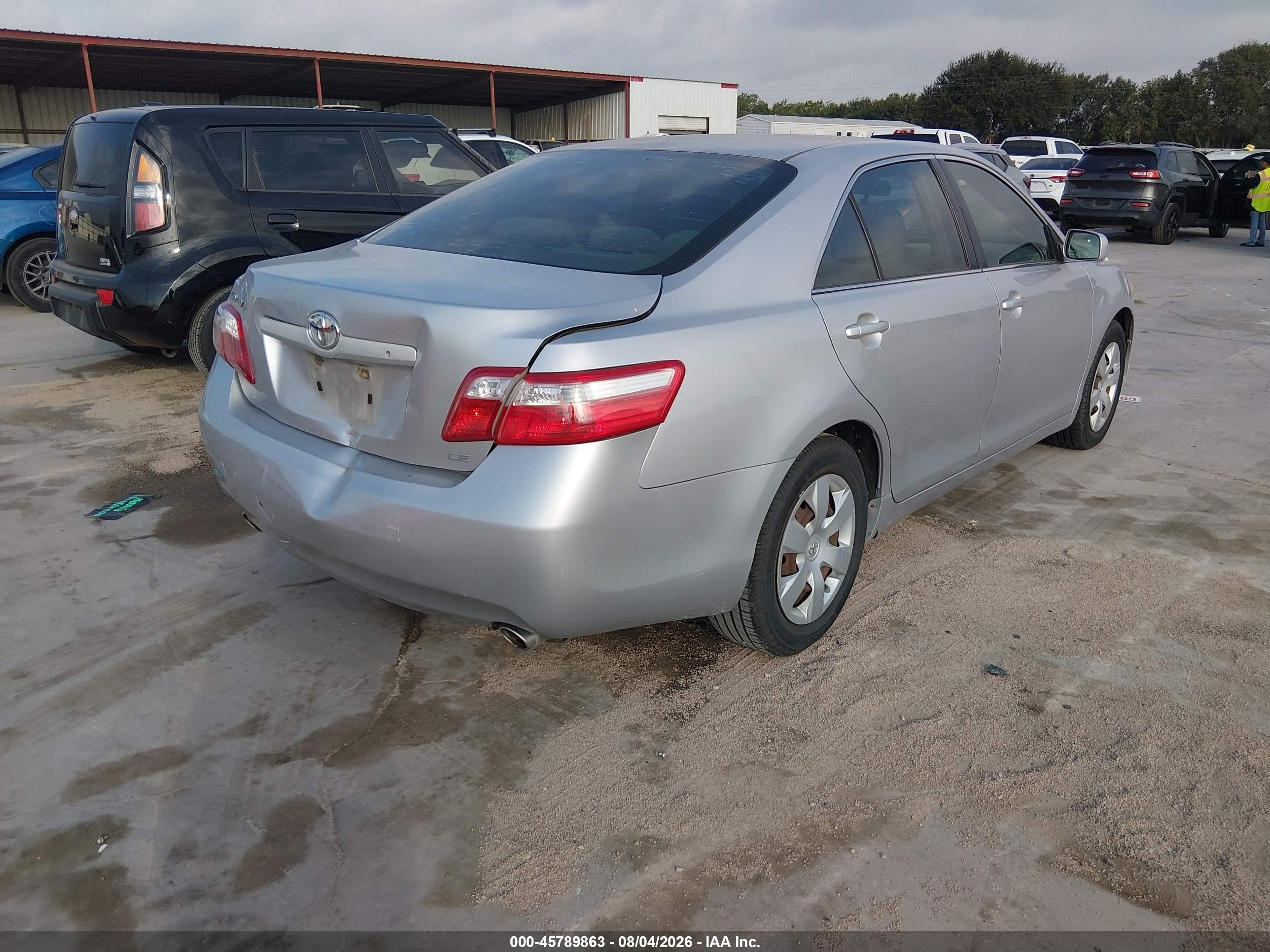 2008 Toyota Camry Le Silver vin: JTNBK46K583036775