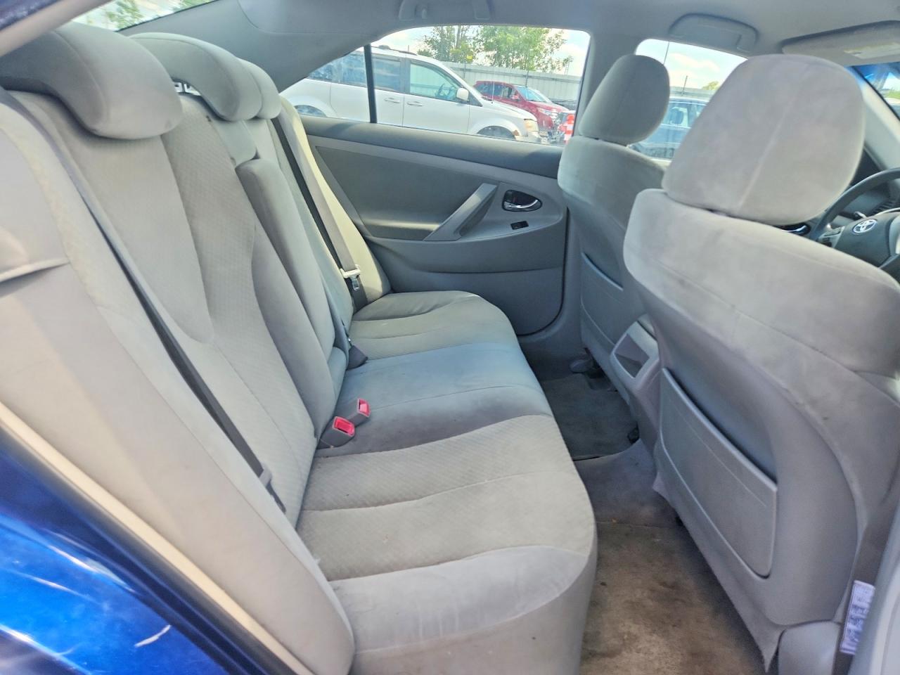 2007 Toyota Camry Le V6 Blue vin: JTNBK46K873030922
