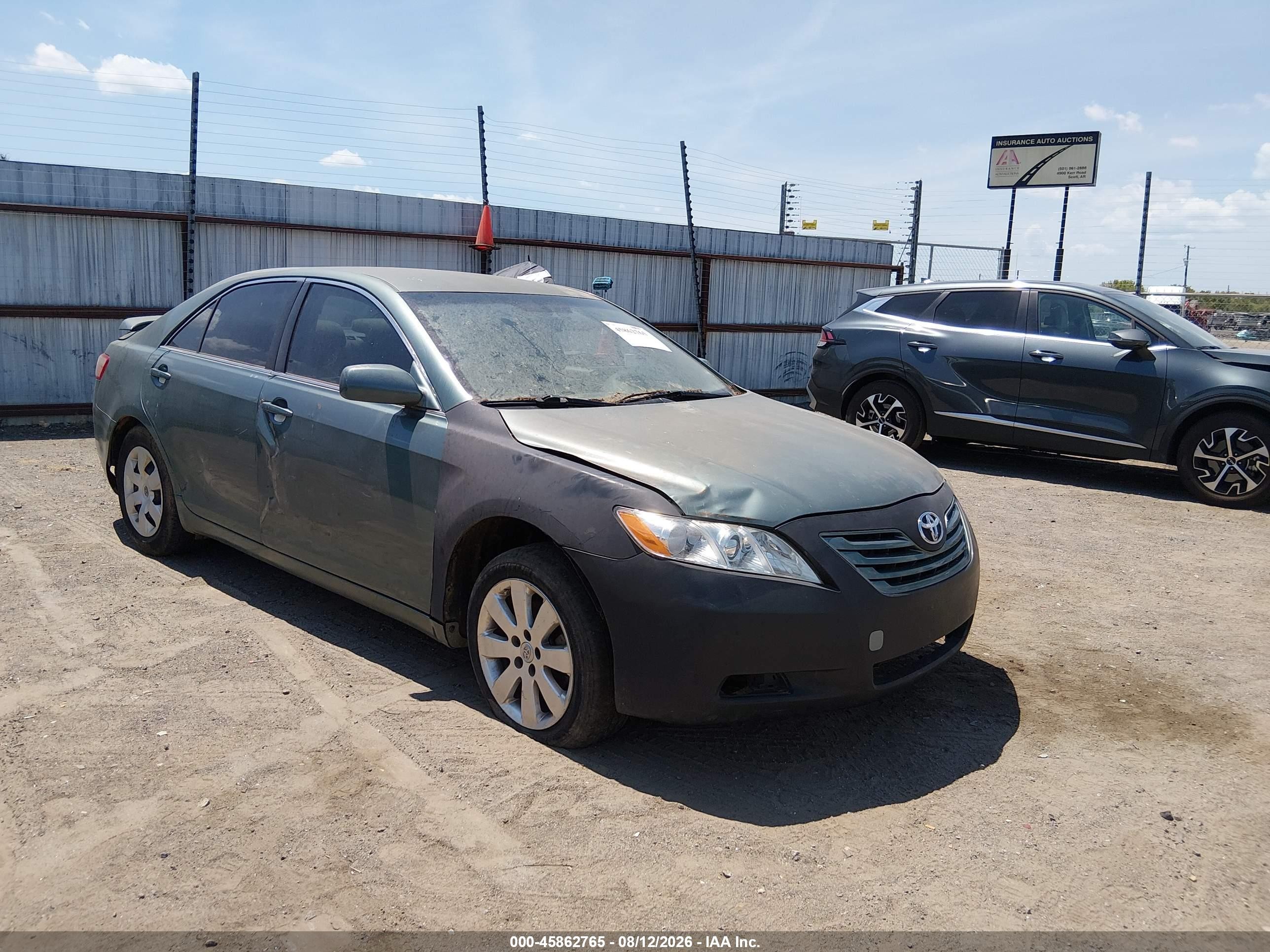 2009 Toyota Camry Le V6 White vin: JTNBK46K893045827