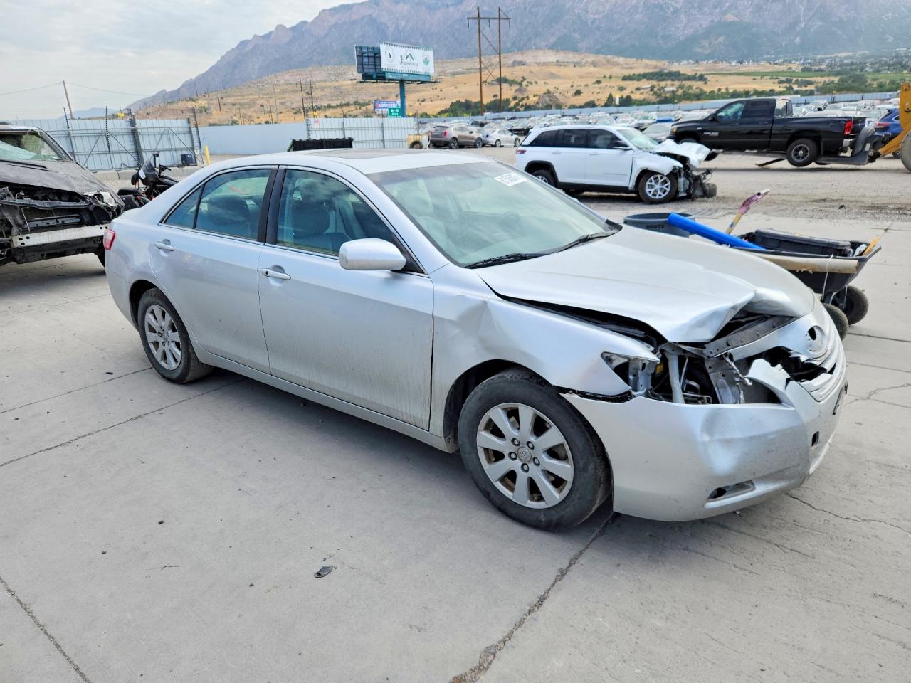 2007 Toyota Camry Xle V6 Silver vin: JTNBK46K973009514