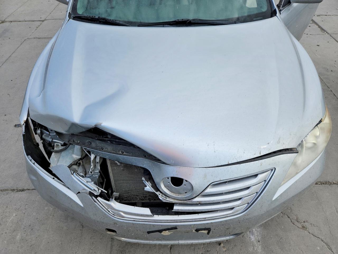 2007 Toyota Camry Xle V6 Silver vin: JTNBK46K973009514