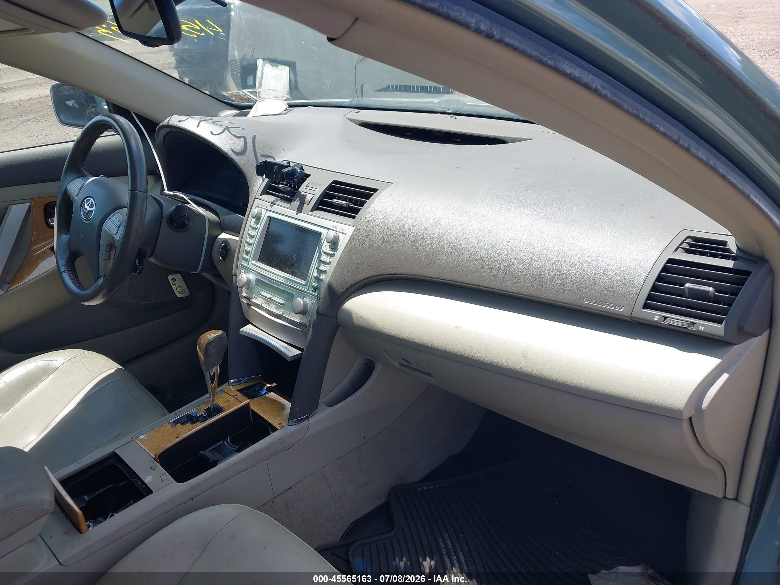 2007 Toyota Camry Le/xle/se Green vin: JTNBK46KX73014978