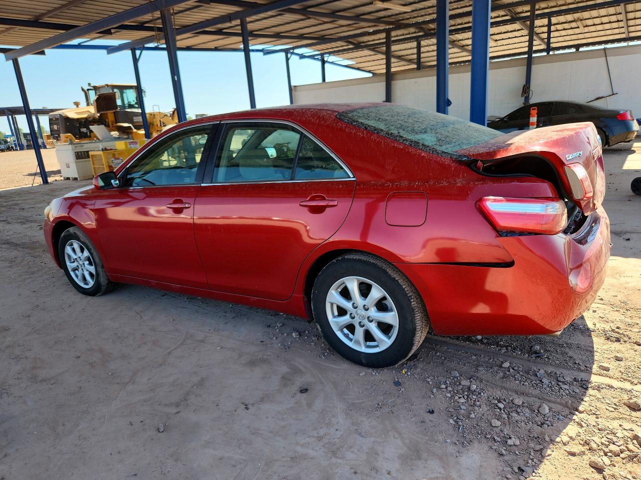 2008 Toyota Camry Le V6 Red vin: JTNBK46KX83031877