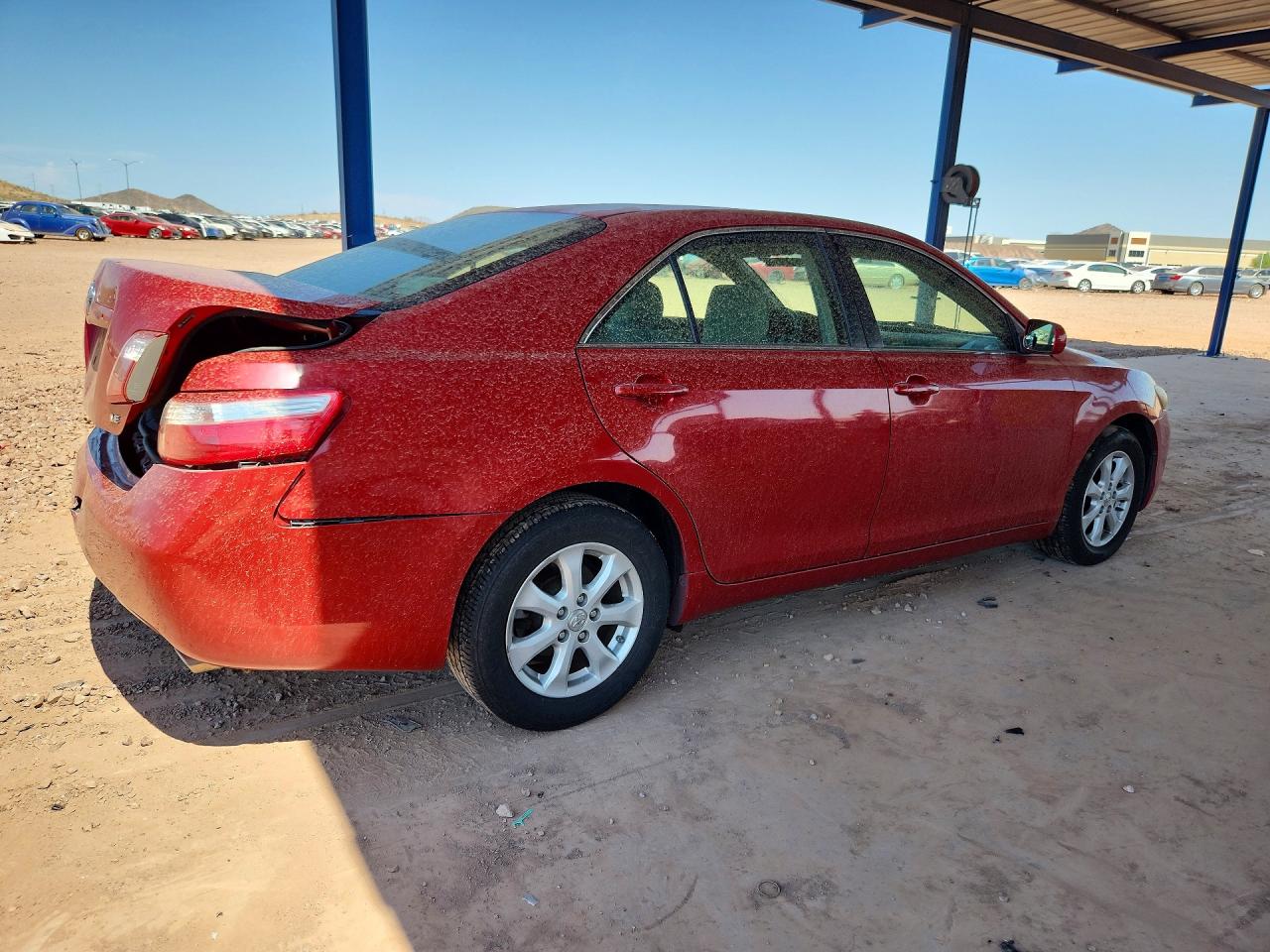 2008 Toyota Camry Le V6 Red vin: JTNBK46KX83031877