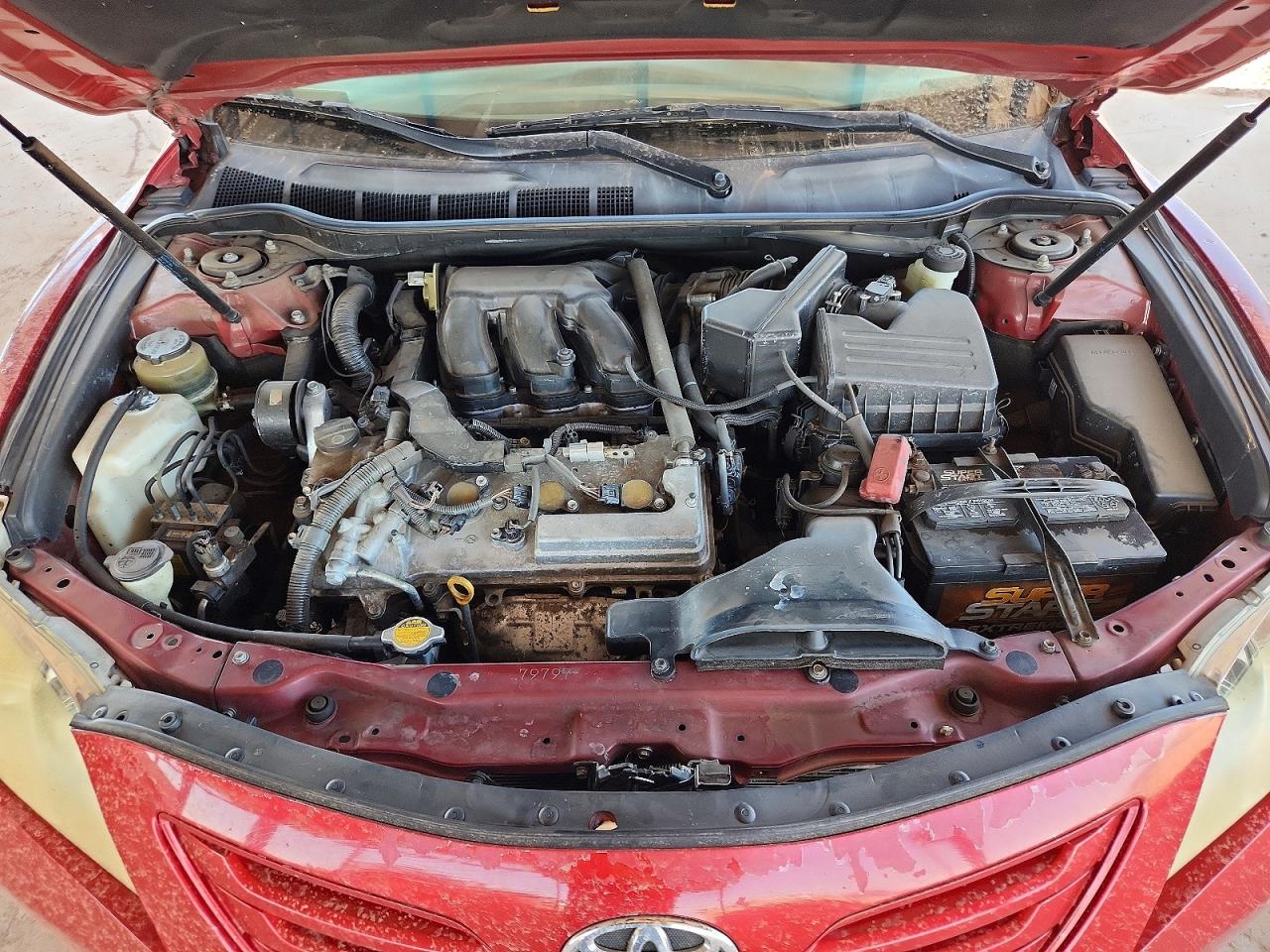 2008 Toyota Camry Le V6 Red vin: JTNBK46KX83031877
