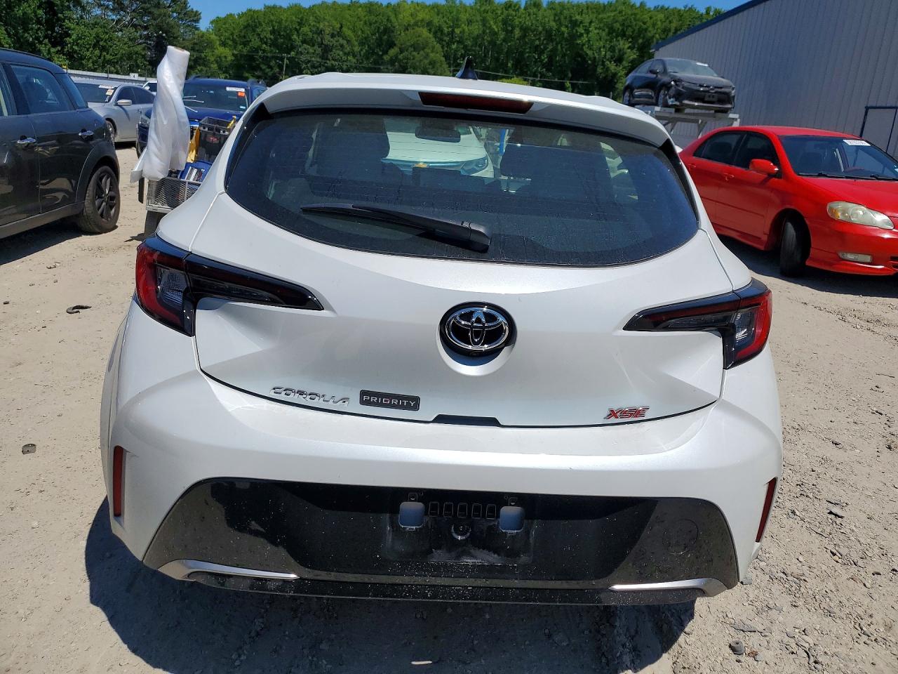 2026 Toyota Corolla Xse White vin: JTNC4MBE1T3261167