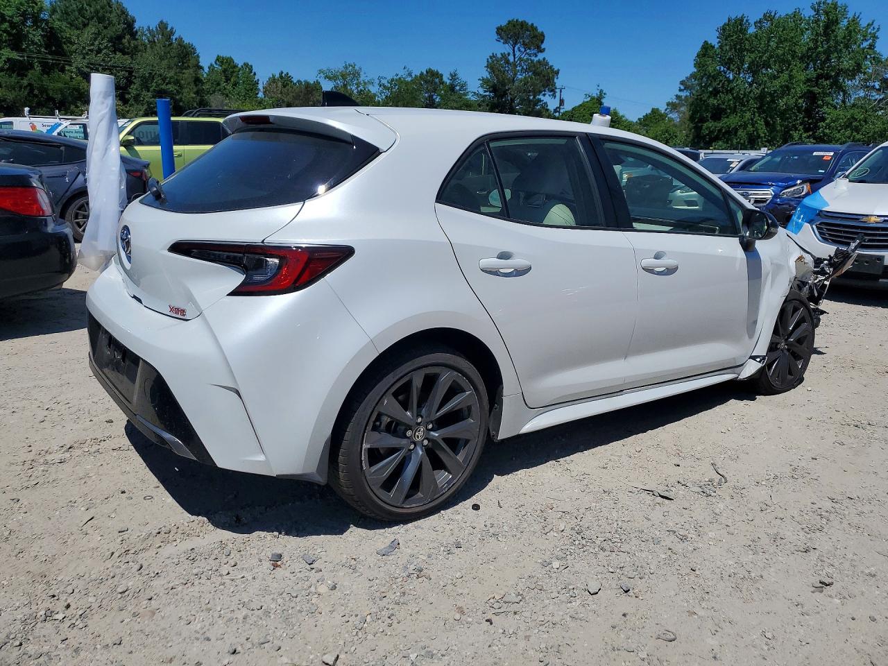 2026 Toyota Corolla Xse White vin: JTNC4MBE1T3261167