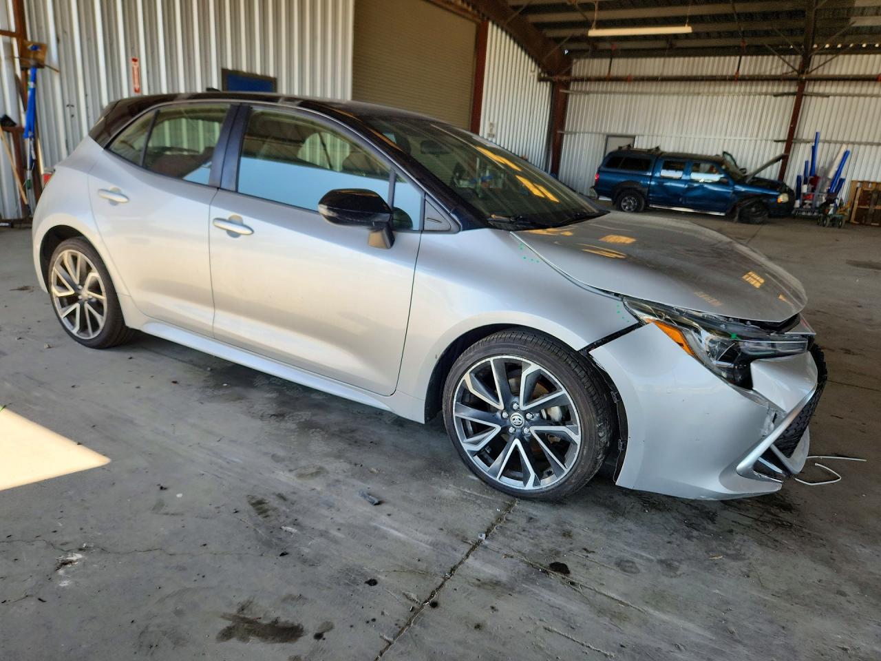 2020 Toyota Corolla Xse Серебряный vin: JTNC4RBE2L3090197