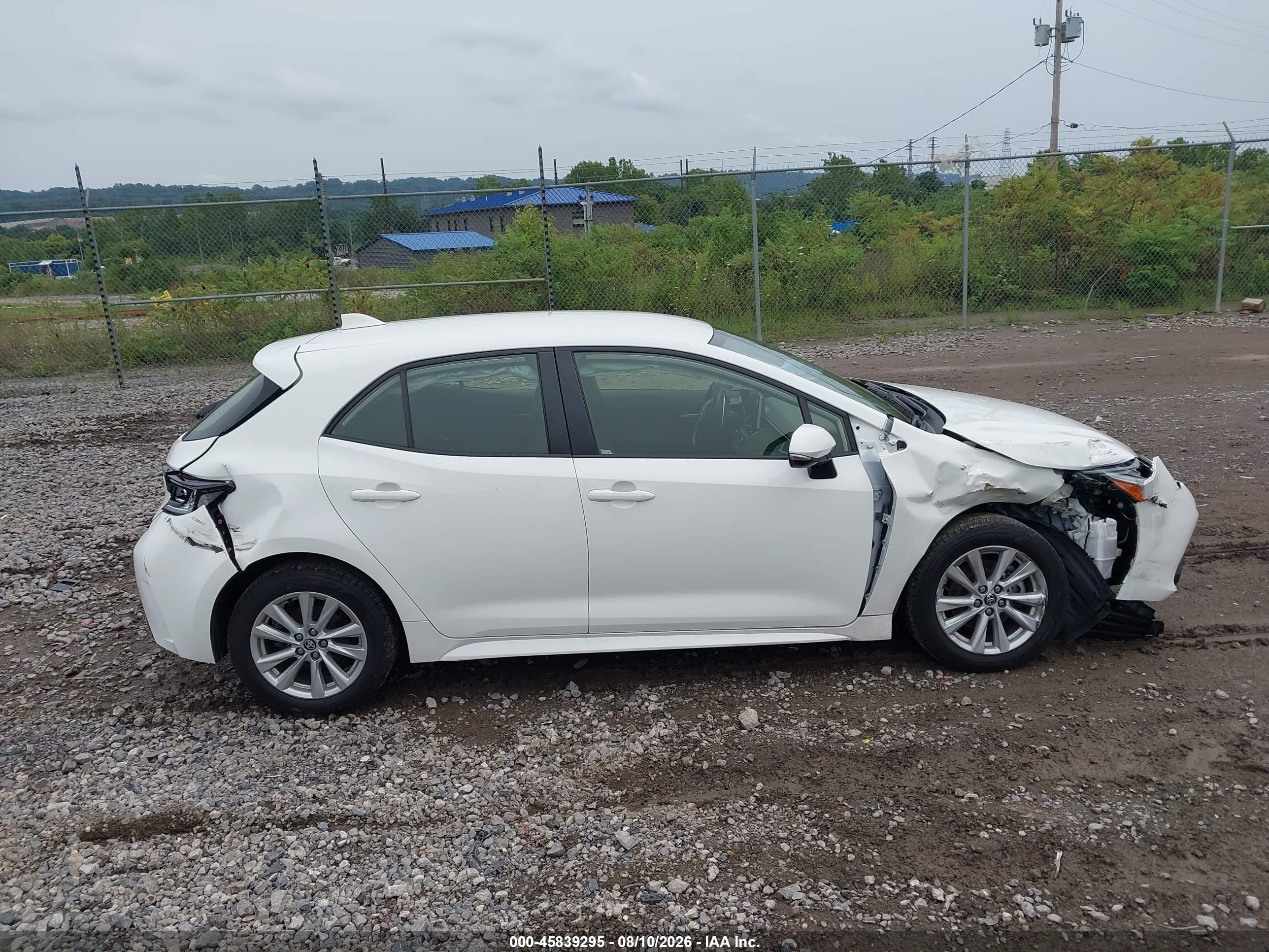 2024 Toyota Corolla Se Белый vin: JTND4MBE1R3217876
