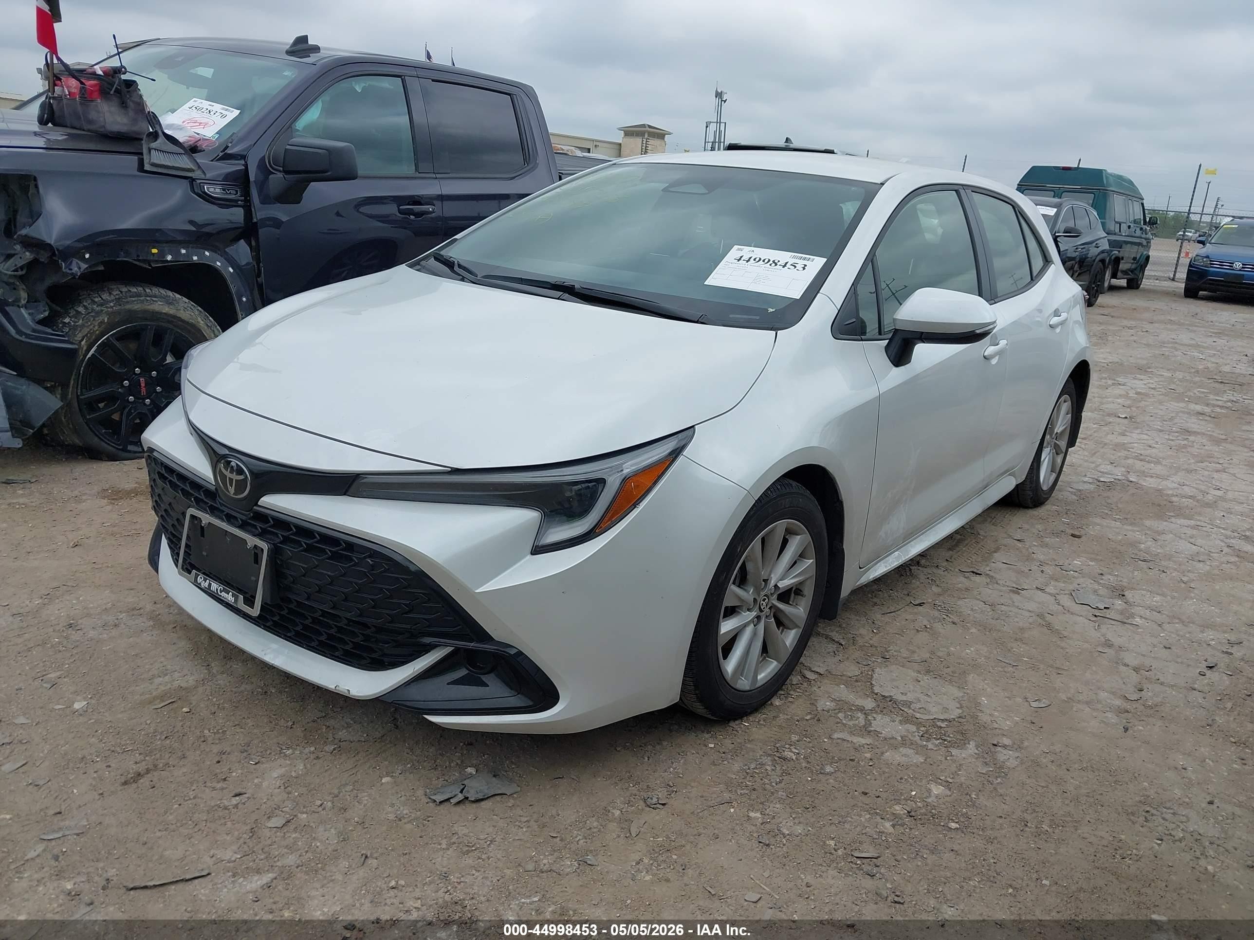 2025 Toyota Corolla Se White vin: JTND4MBE1S3236997