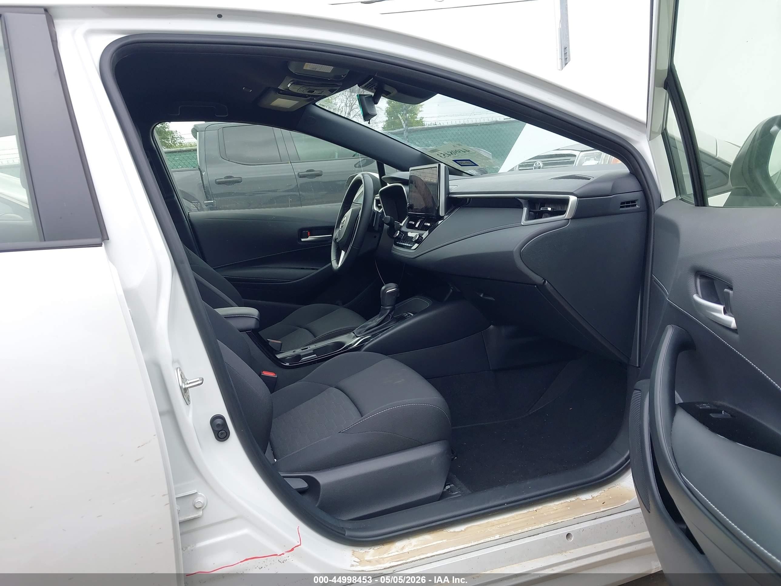 2025 Toyota Corolla Se White vin: JTND4MBE1S3236997
