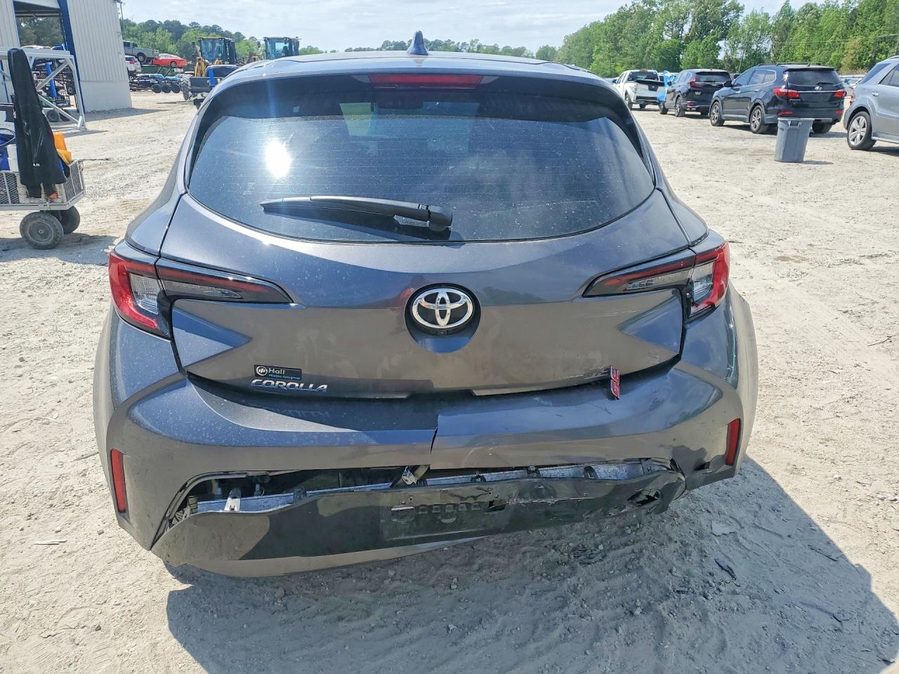 2025 Toyota Corolla Hatchback Se Gray vin: JTND4MBE1S3251600