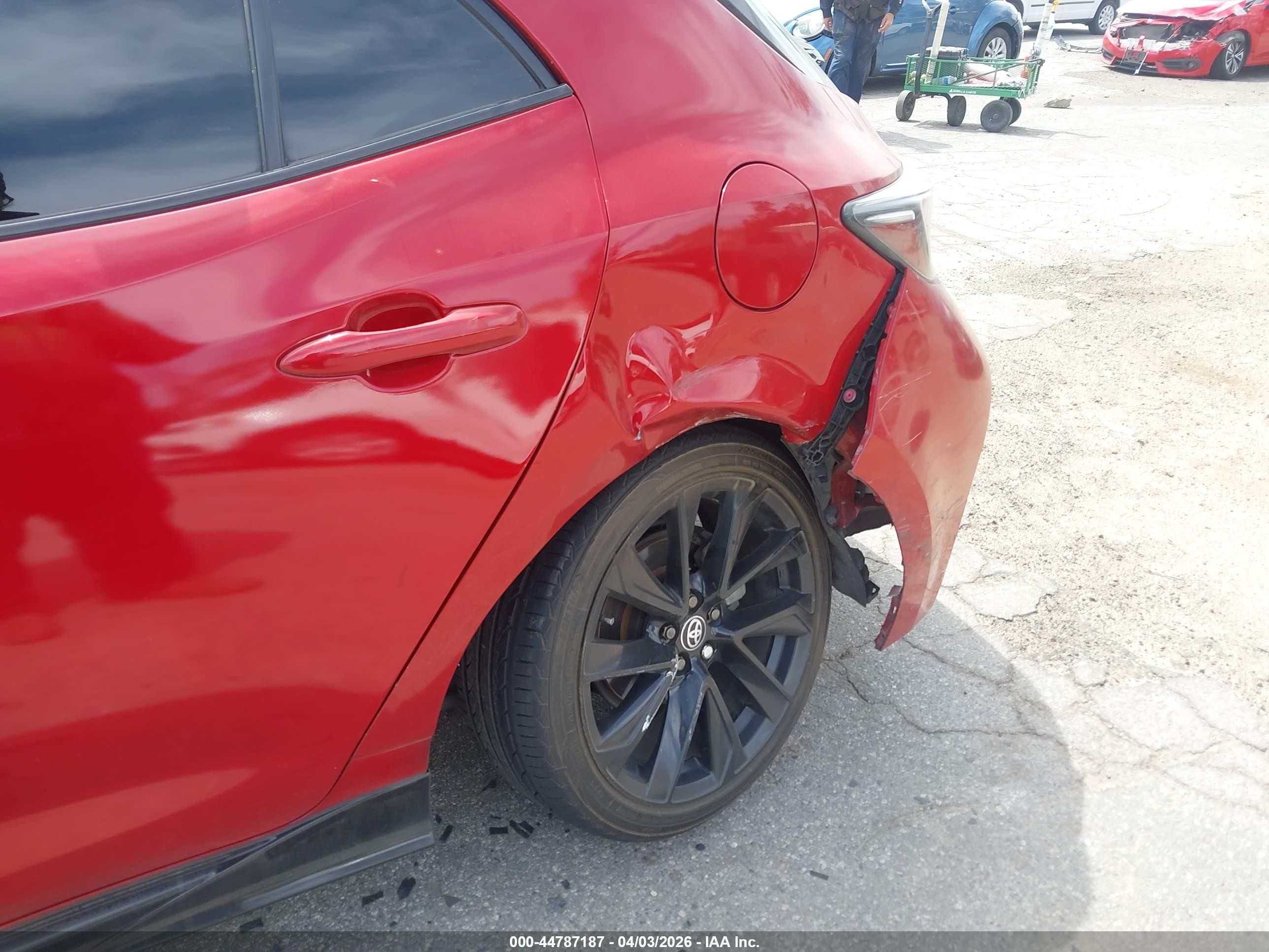 2021 Toyota Corolla Se Red vin: JTND4MBE3M3106593