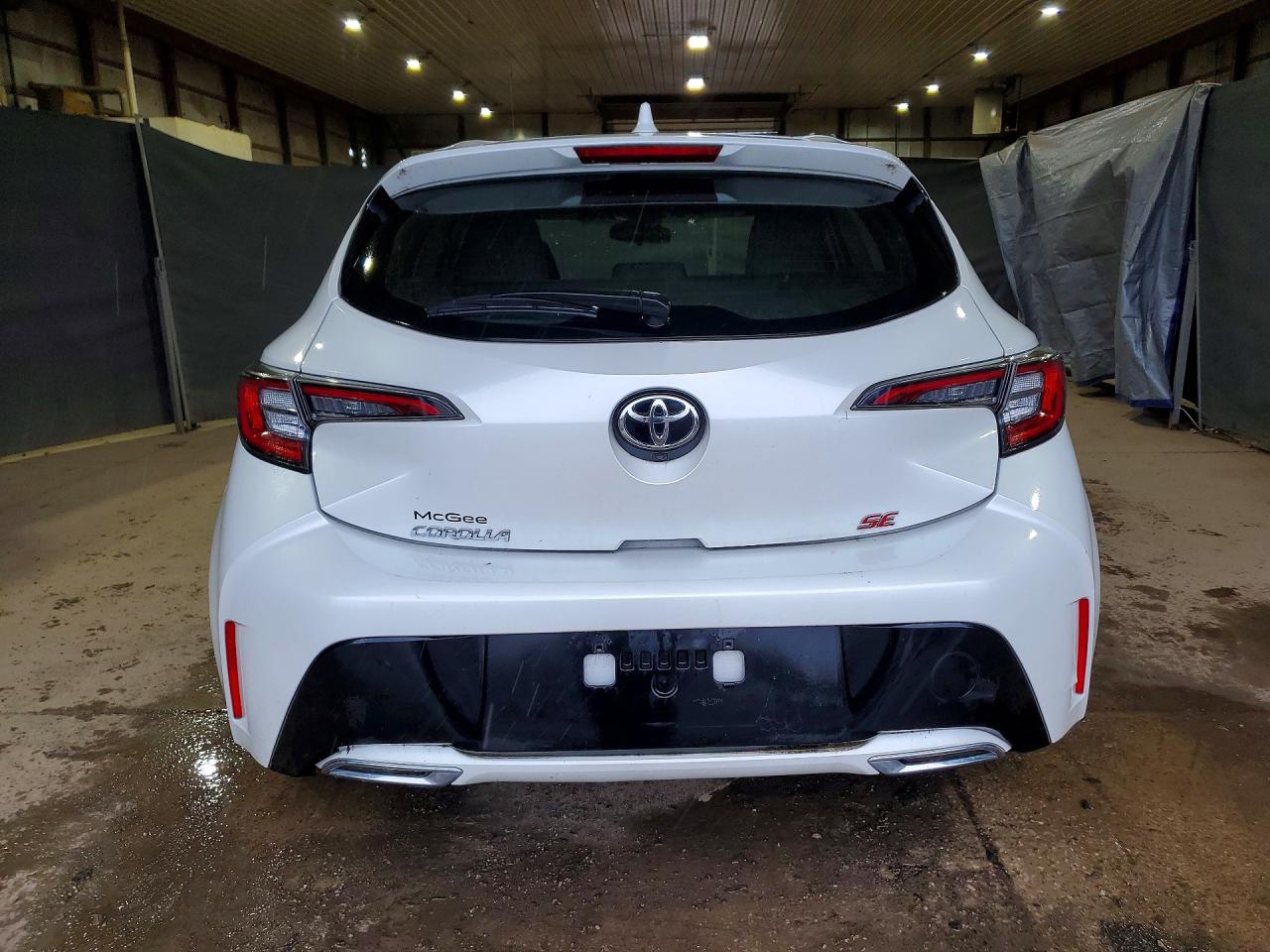 2021 Toyota Corolla Hatchback Se White vin: JTND4MBE3M3131638
