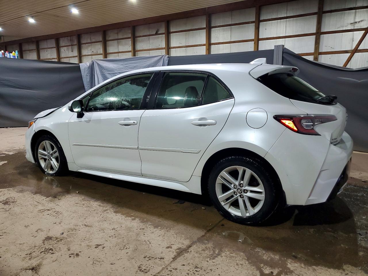 2021 Toyota Corolla Hatchback Se White vin: JTND4MBE3M3131638