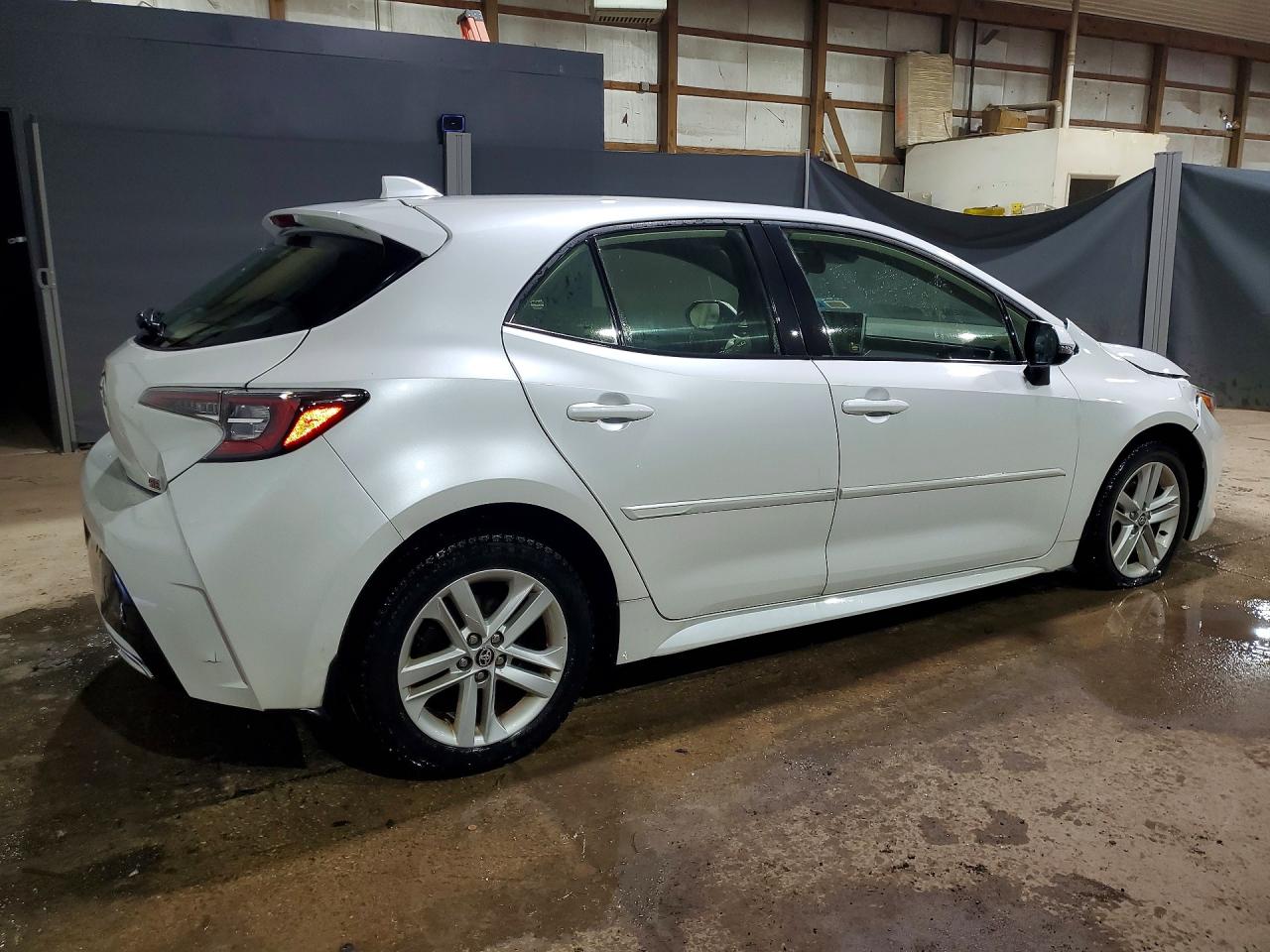 2021 Toyota Corolla Hatchback Se White vin: JTND4MBE3M3131638