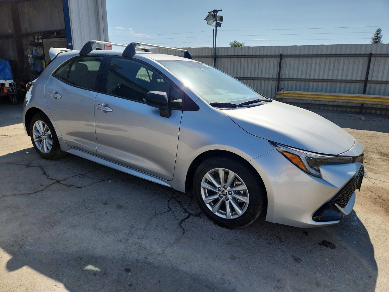 2026 Toyota Corolla Hatchback Se Silver vin: JTND4MBE4T3263161