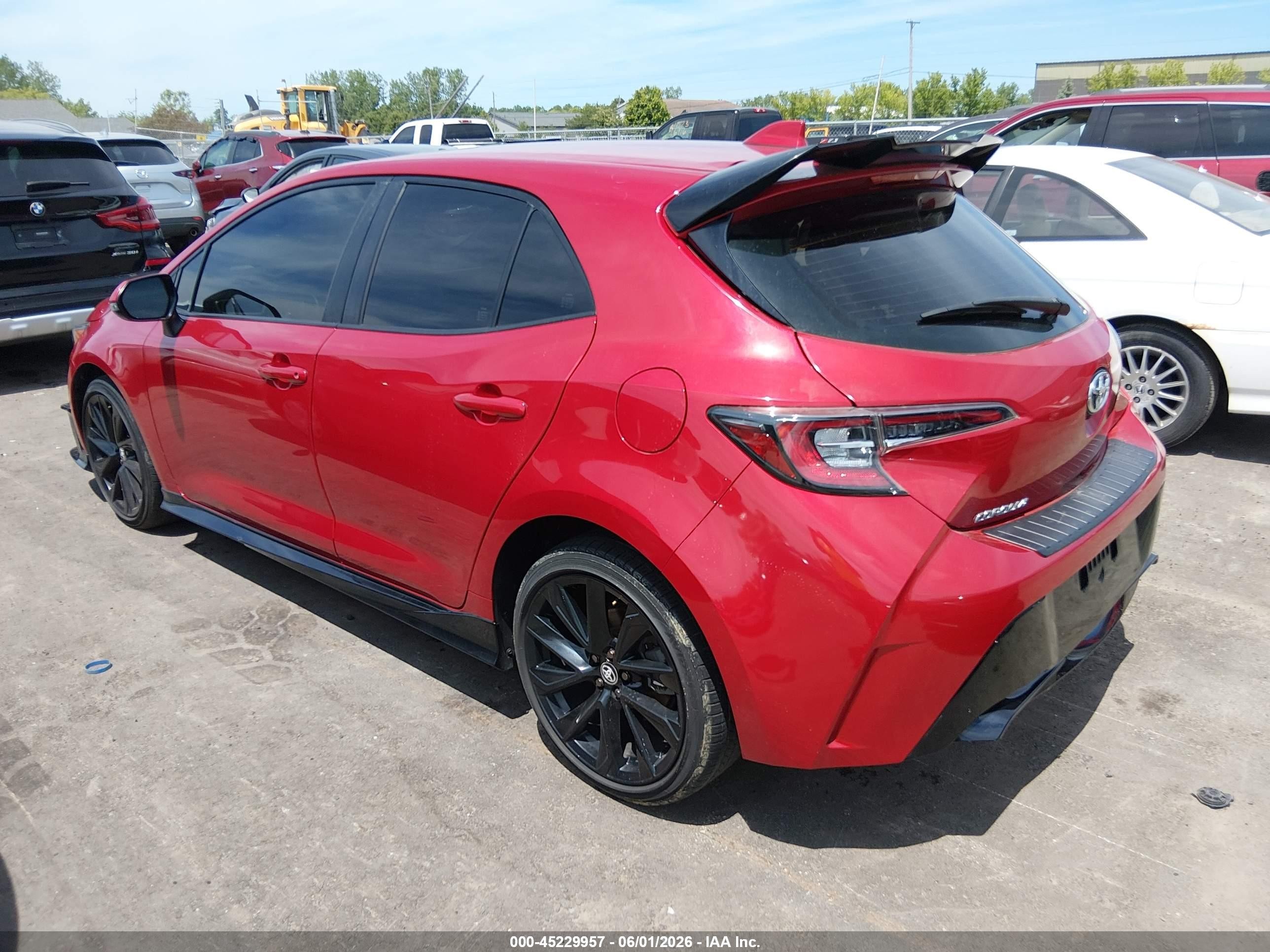 2021 Toyota Corolla Se Red vin: JTND4MBE6M3109553
