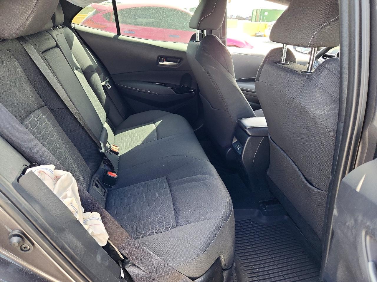 2024 Toyota Corolla Hatchback Se Gray vin: JTND4MBE7R3228297