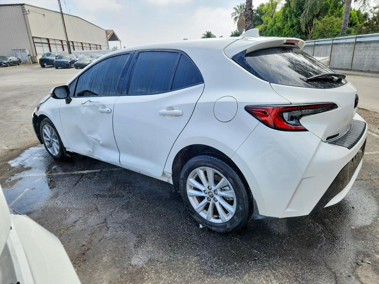 2025 Toyota Corolla Hatchback Se Белый vin: JTND4MBE8S3243493