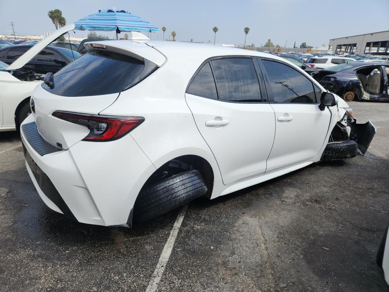 2025 Toyota Corolla Hatchback Se Белый vin: JTND4MBE8S3243493 Damage: Rr Strut, Broken, Replacement Required