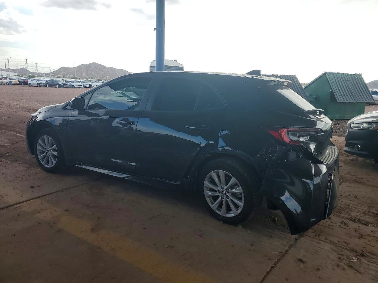 2026 Toyota Corolla Hatchback Se Black vin: JTND4MBE8T3255161
