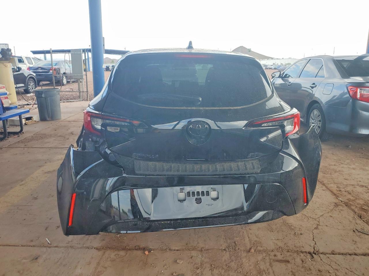 2026 Toyota Corolla Hatchback Se Black vin: JTND4MBE8T3255161