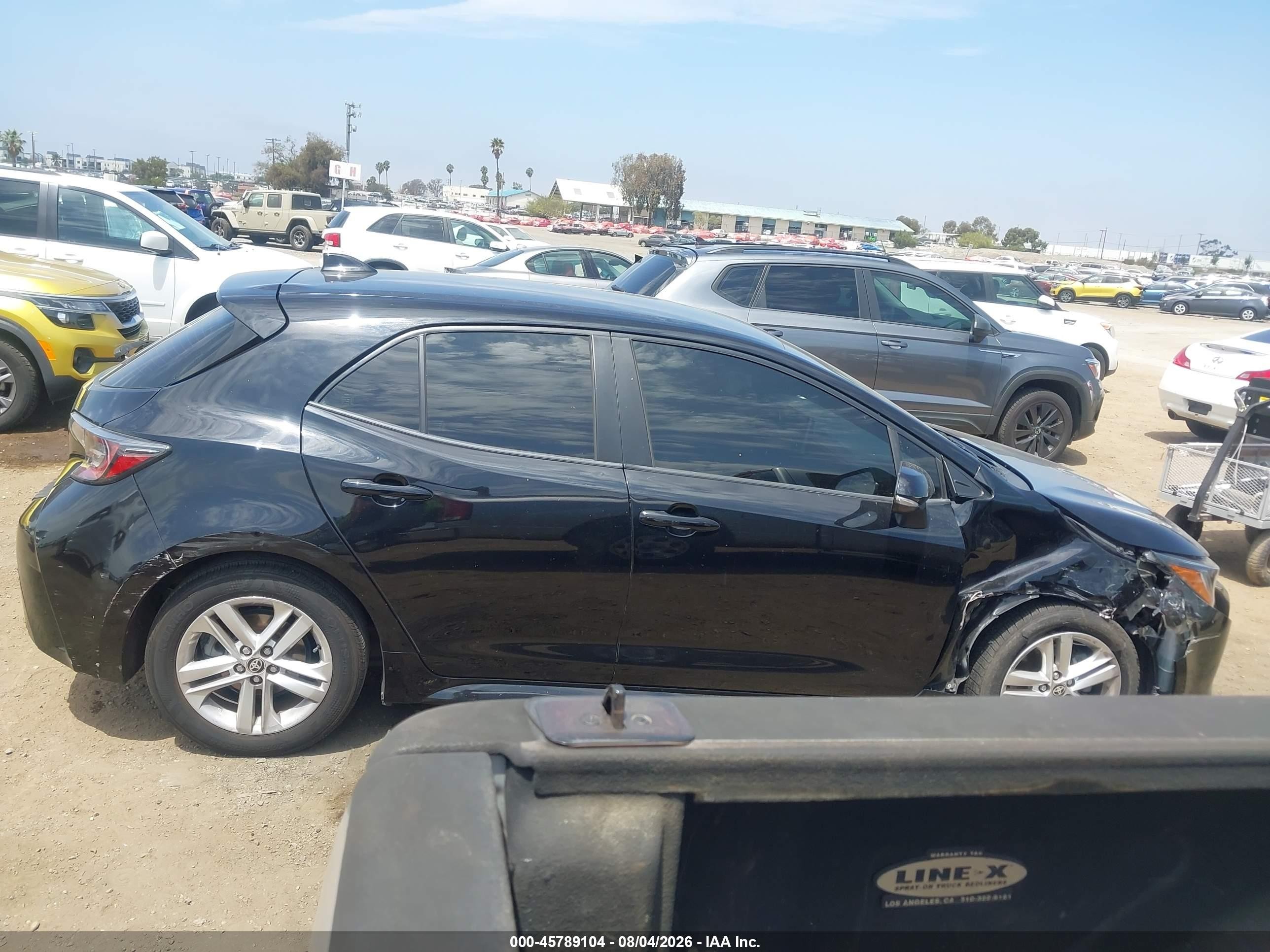 2020 Toyota Corolla Se Black vin: JTND4RBE4L3083210