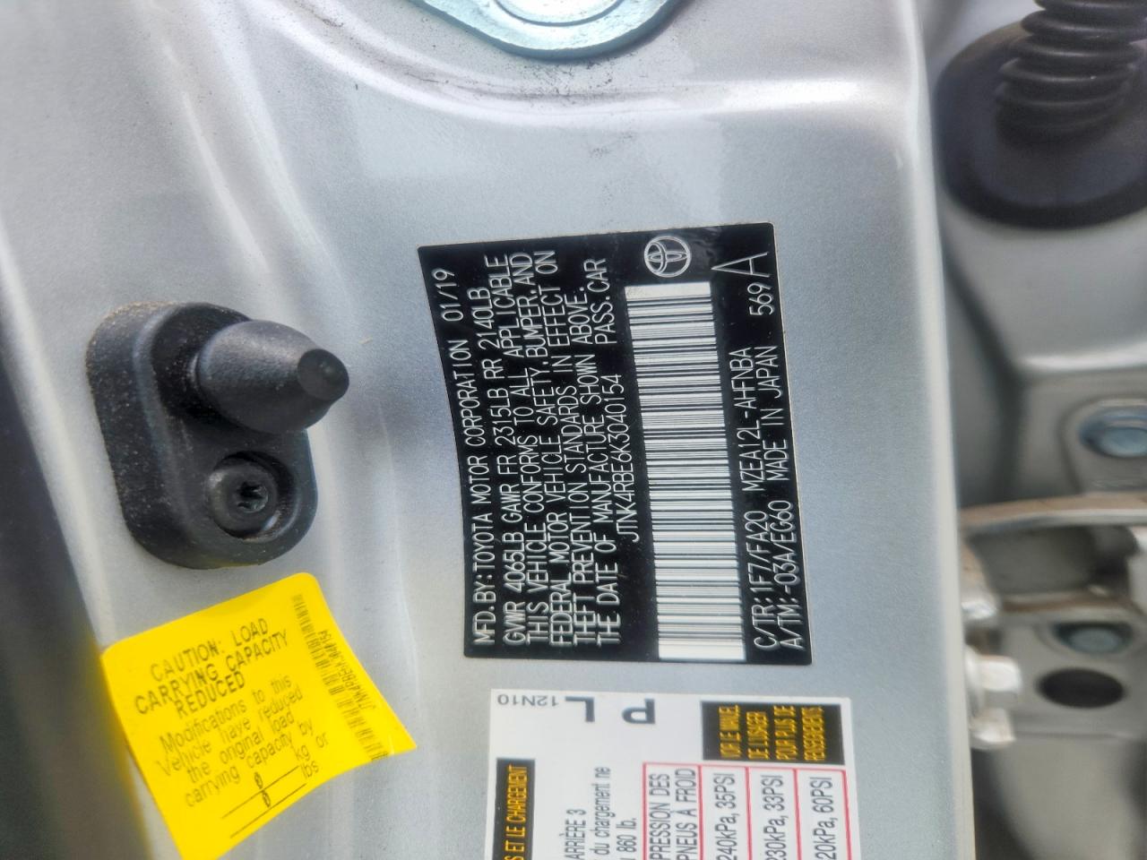 2019 Toyota Corolla Hatchback Se Silver vin: JTNK4RBE6K3040154