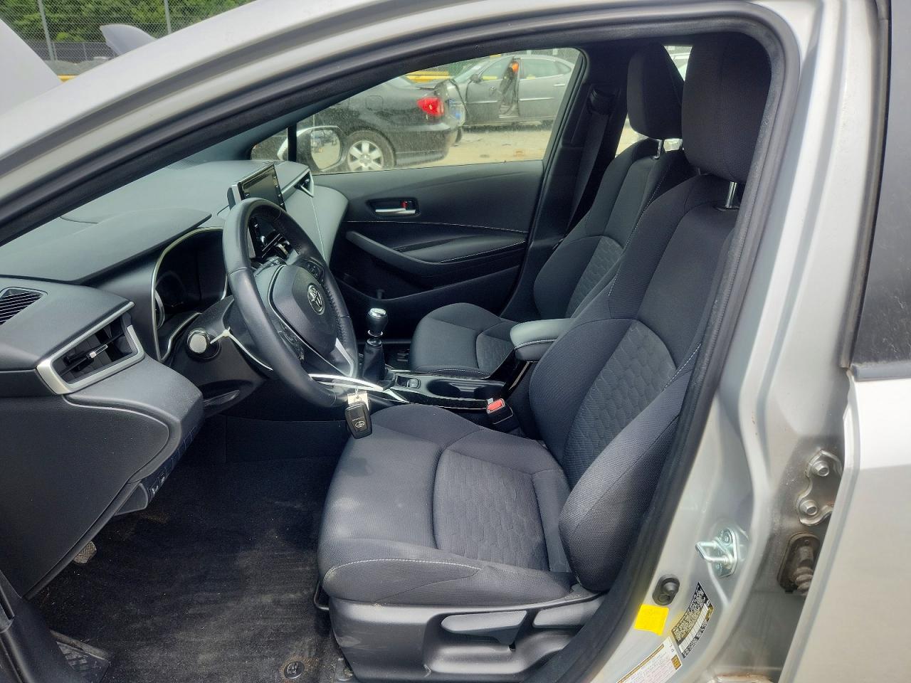 2019 Toyota Corolla Hatchback Se Silver vin: JTNK4RBE6K3040154