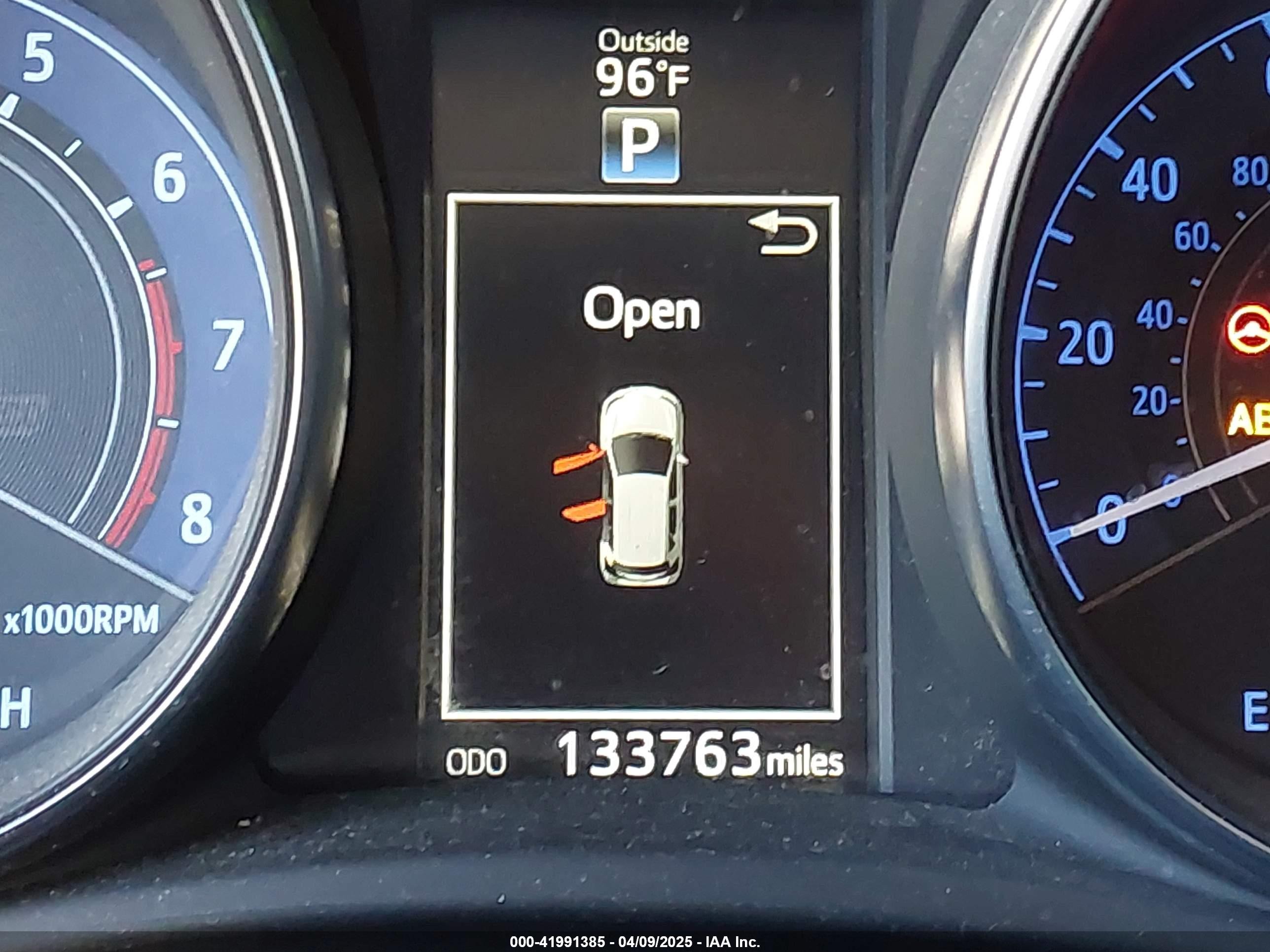 2016 Scion Im   White vin: JTNKARJE4GJ517211