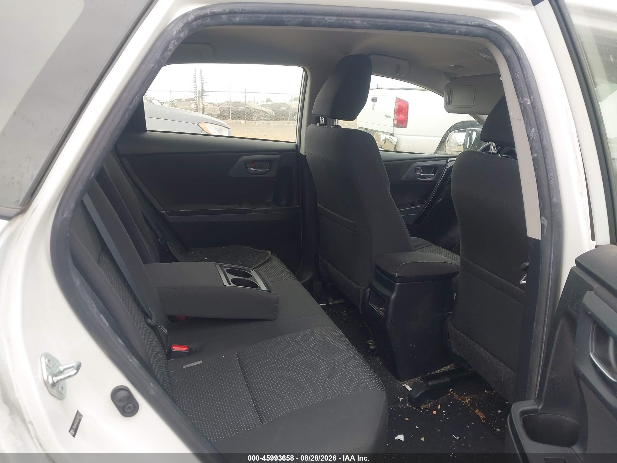 2016 Toyota Scion Im White vin: JTNKARJE4GJ520772
