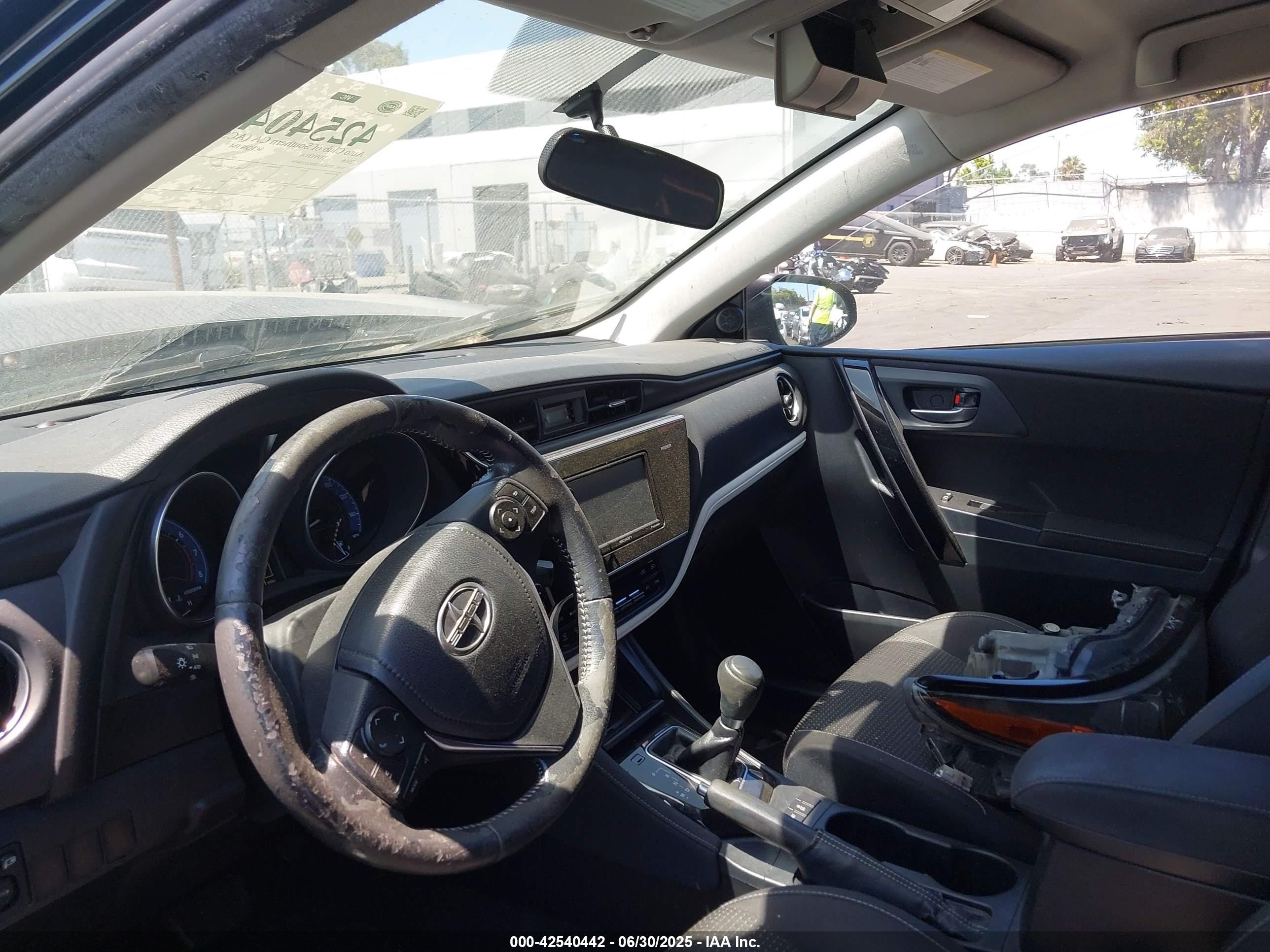 2016 Scion Im   Black vin: JTNKARJE6GJ518439