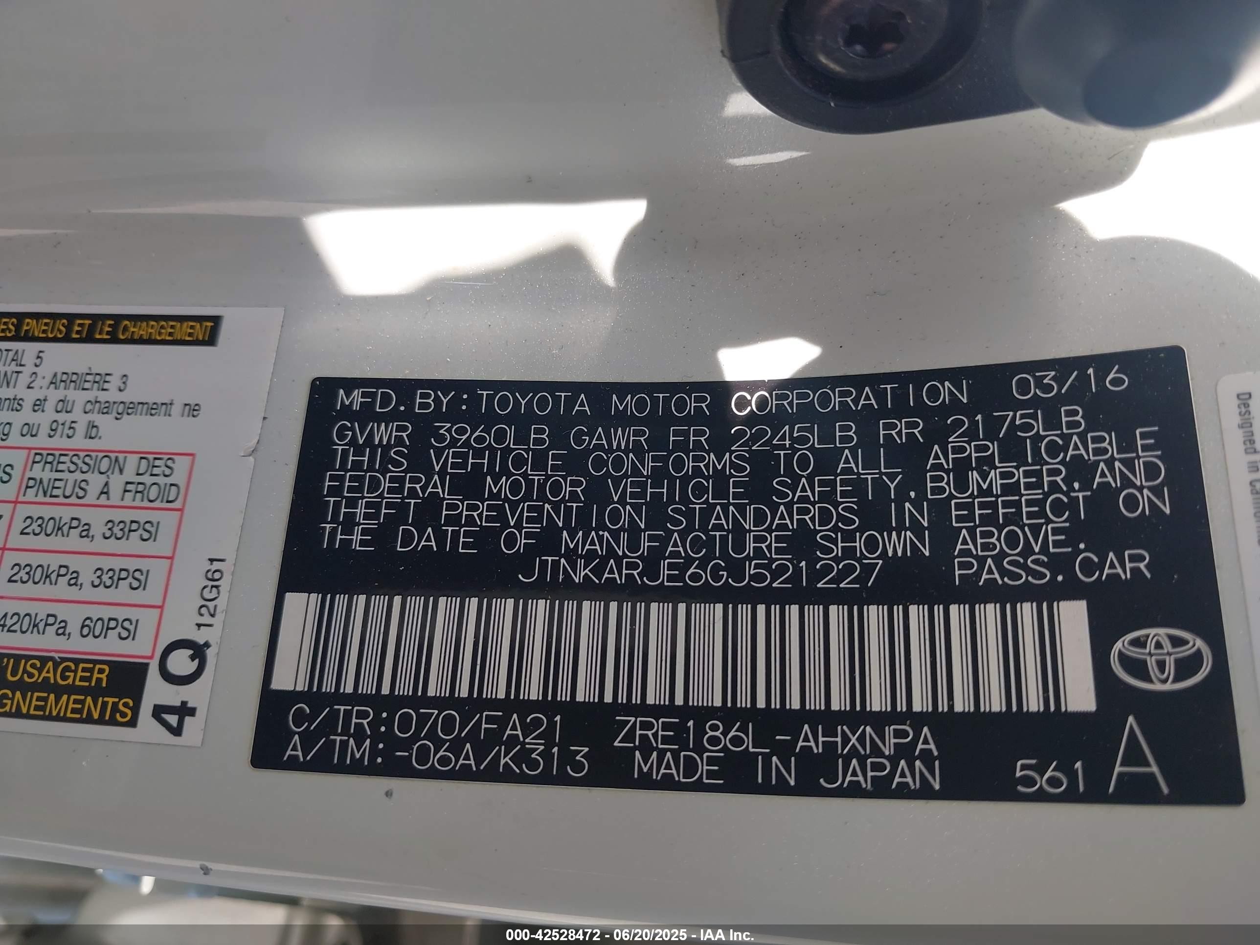 2016 Scion Im   White vin: JTNKARJE6GJ521227