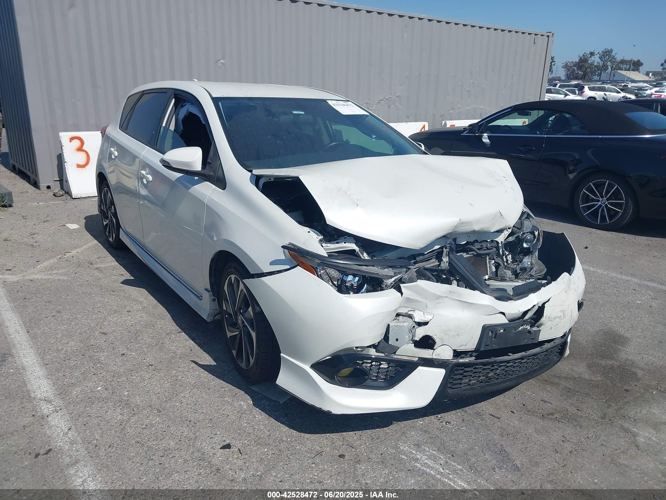2016 Scion Im   White vin: JTNKARJE6GJ521227