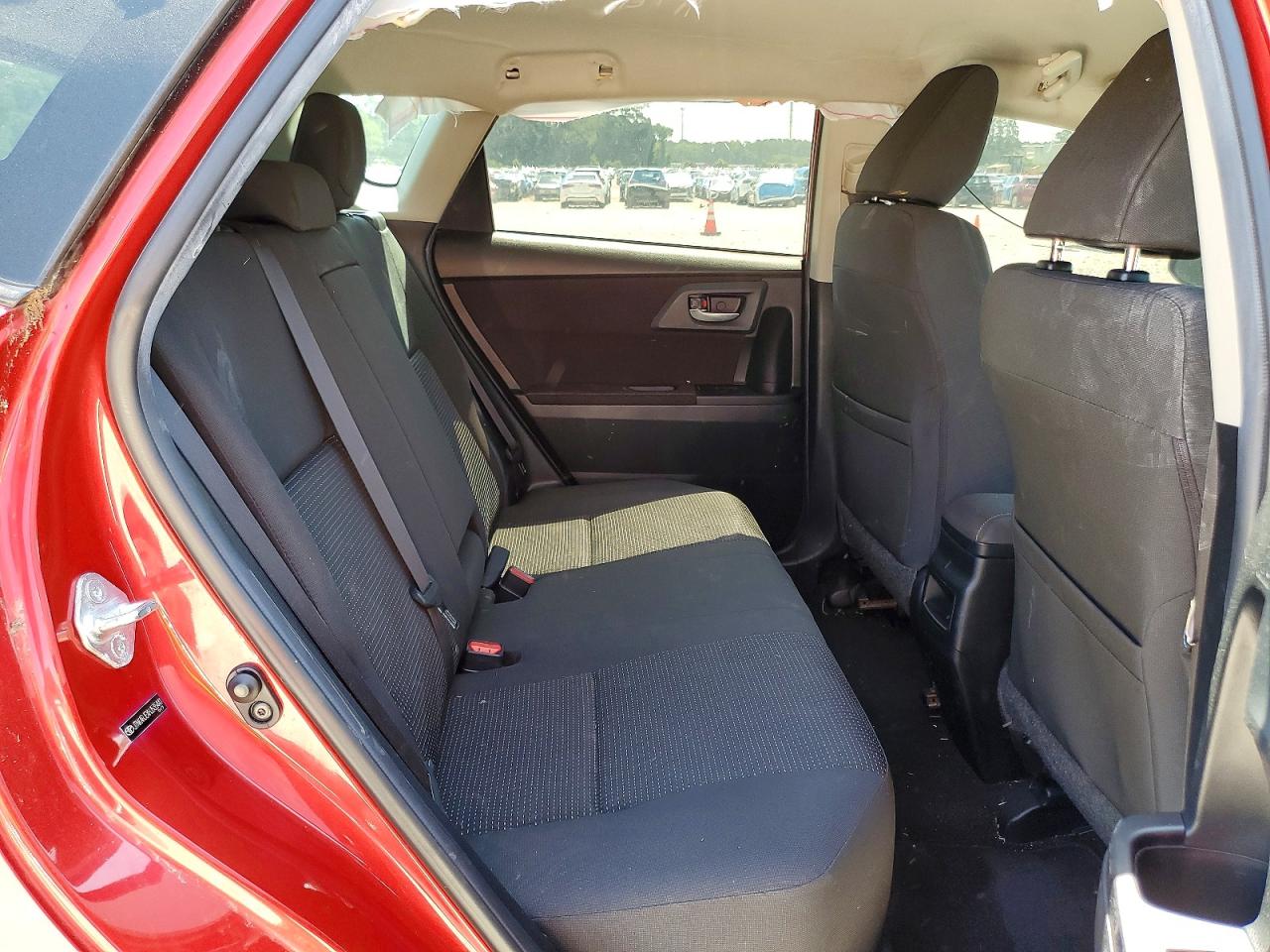 2017 Toyota Corolla Im Base Red vin: JTNKARJEXHJ535441