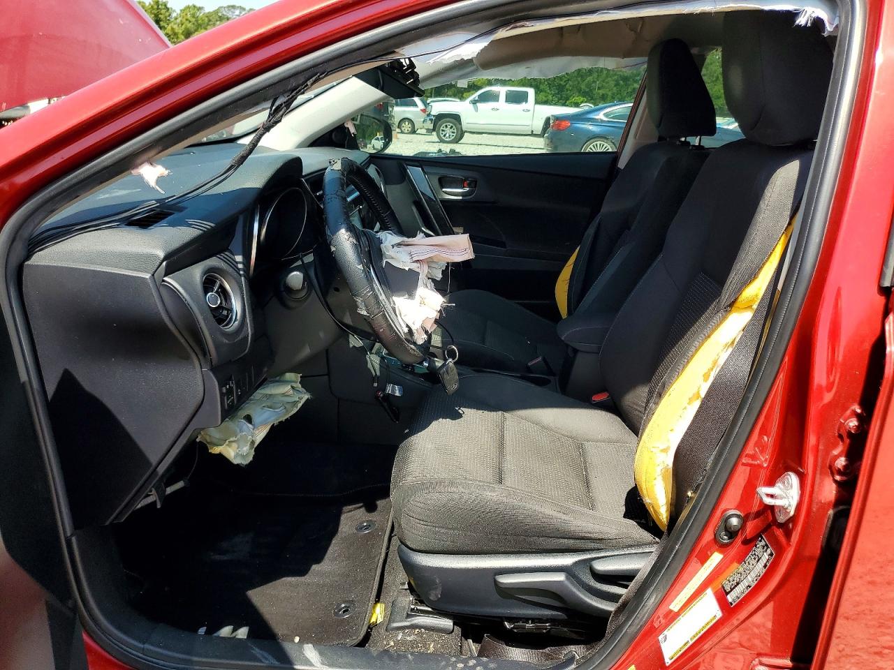 2017 Toyota Corolla Im Base Red vin: JTNKARJEXHJ535441
