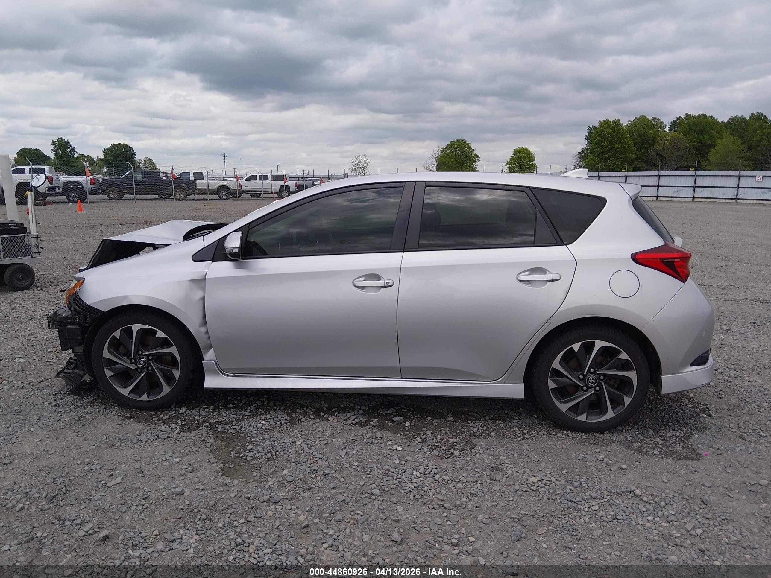 2017 Toyota Corolla Im   Silver vin: JTNKARJEXHJ545581