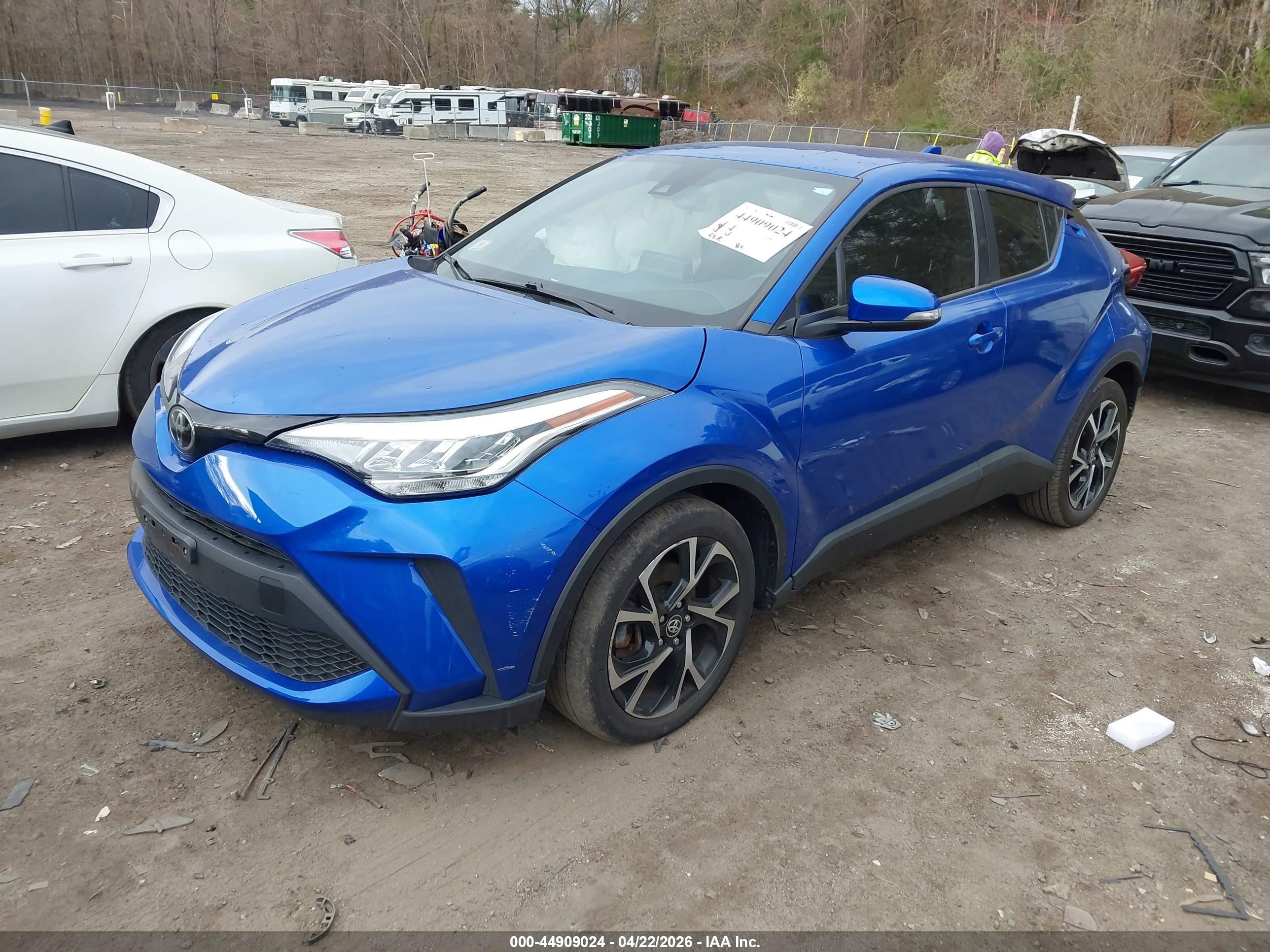 2020 Toyota C-hr Xle Blue vin: JTNKHMBX4L1082814