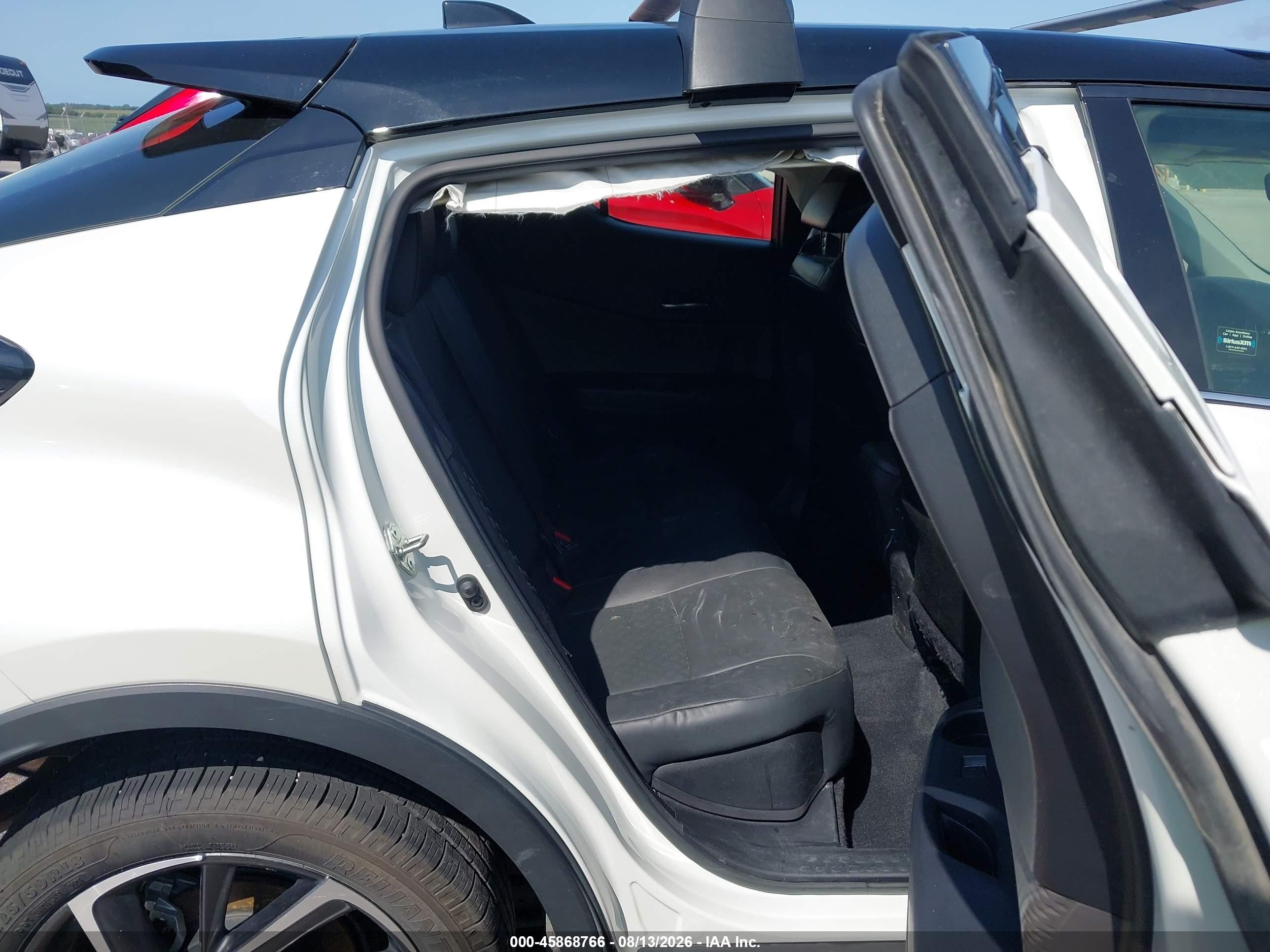 2020 Toyota C-hr Limited White vin: JTNKHMBX5L1088735