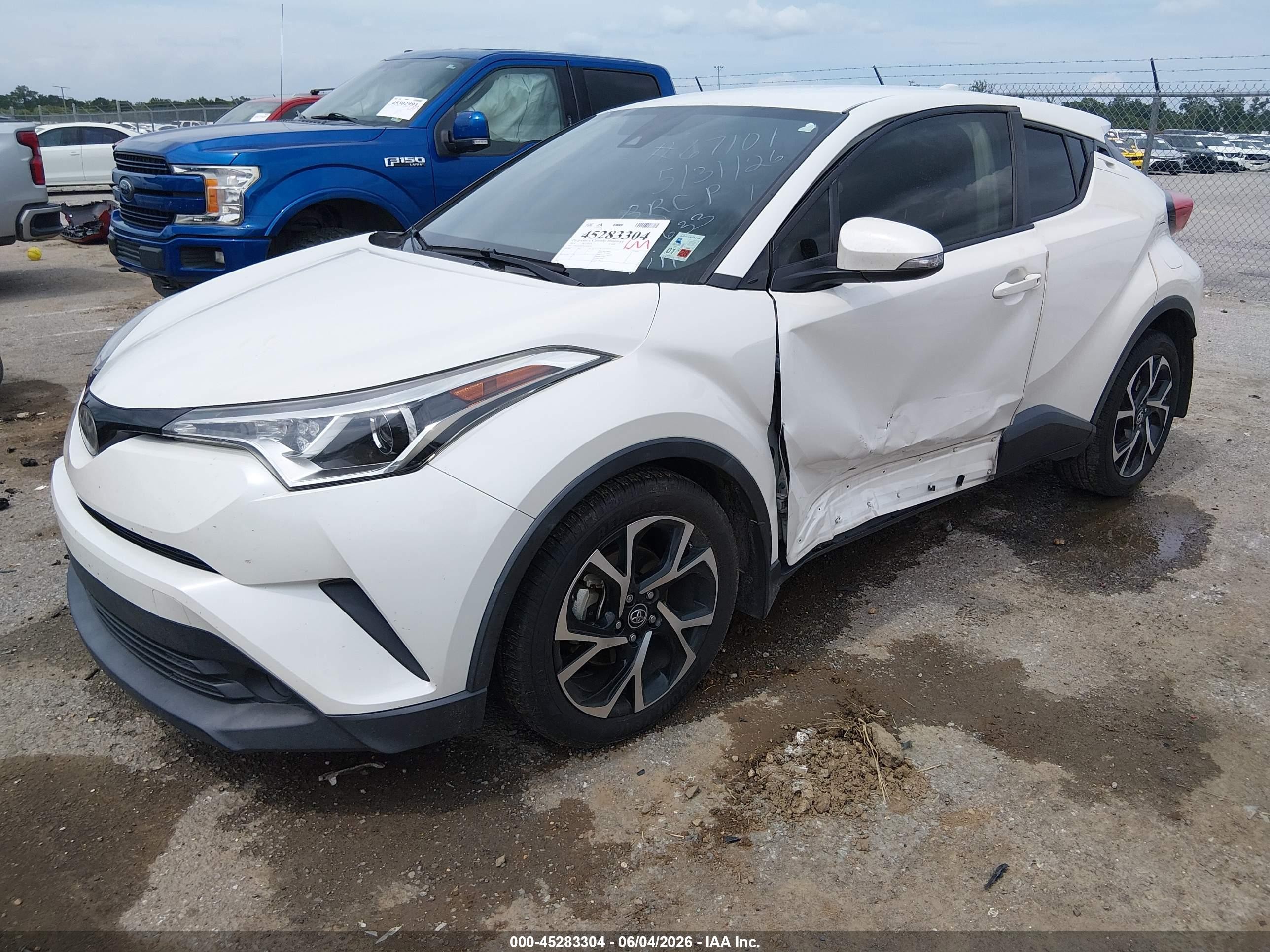 2019 Toyota C-hr Xle White vin: JTNKHMBX9K1057633