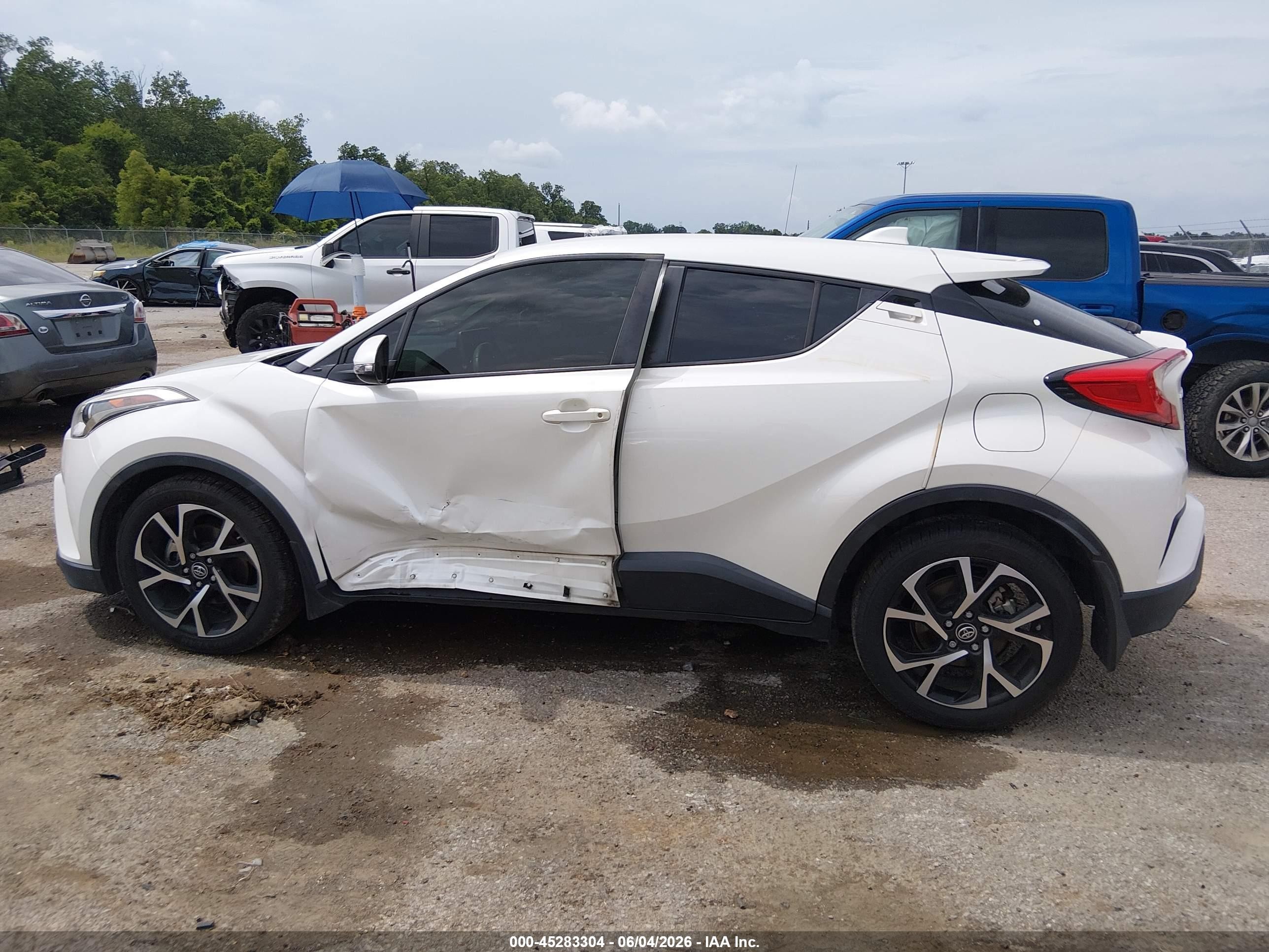 2019 Toyota C-hr Xle White vin: JTNKHMBX9K1057633