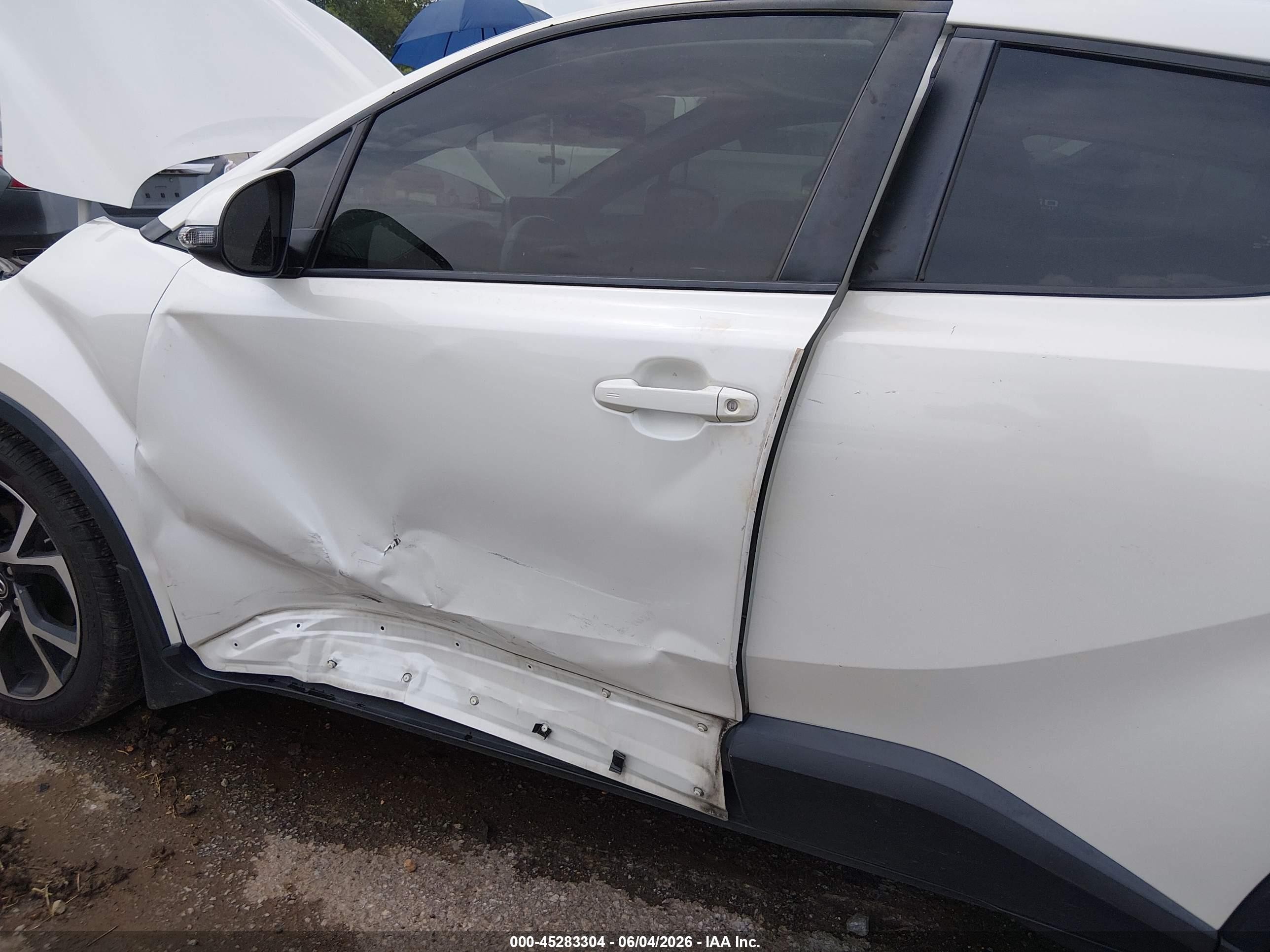 2019 Toyota C-hr Xle White vin: JTNKHMBX9K1057633