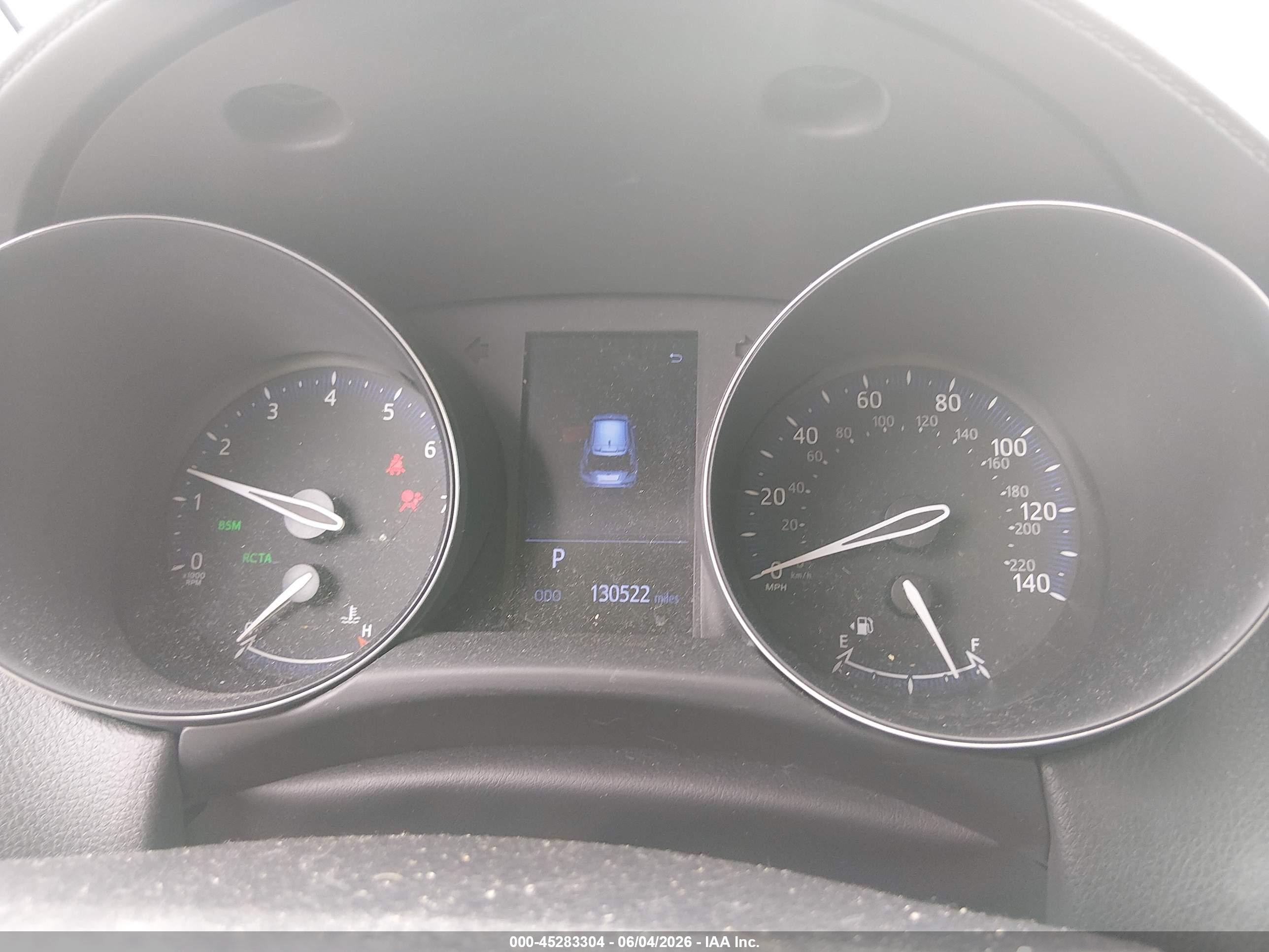 2019 Toyota C-hr Xle White vin: JTNKHMBX9K1057633