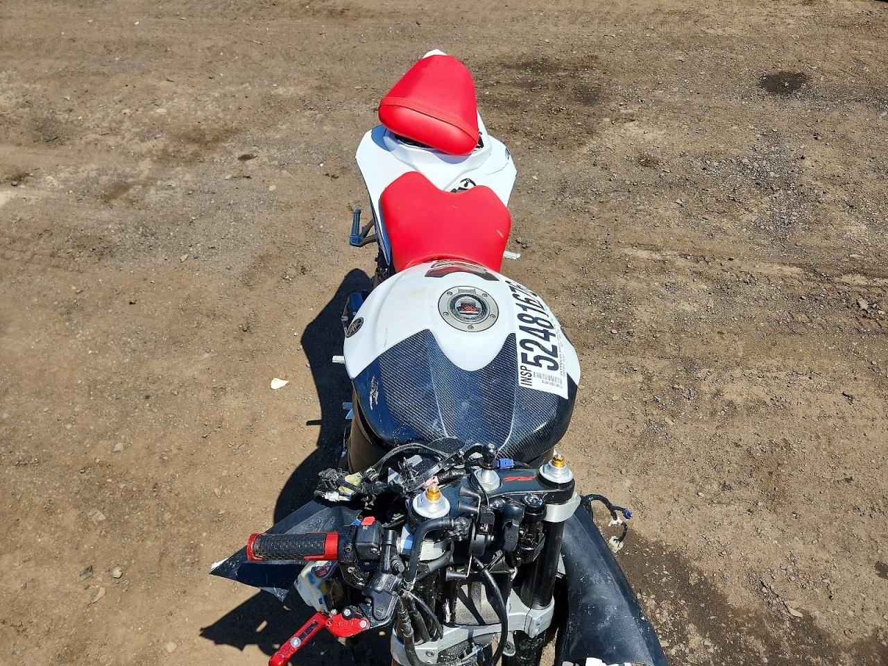 2010 Yamaha Yzfr6 Белый vin: JYARJ16E2AA020738