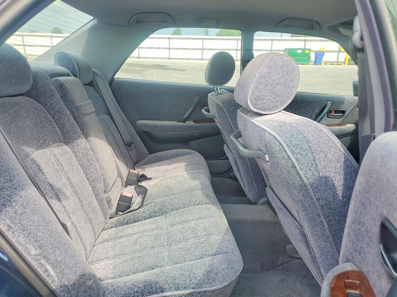 1998 Toyota Crown Blue vin: JZS1510090021